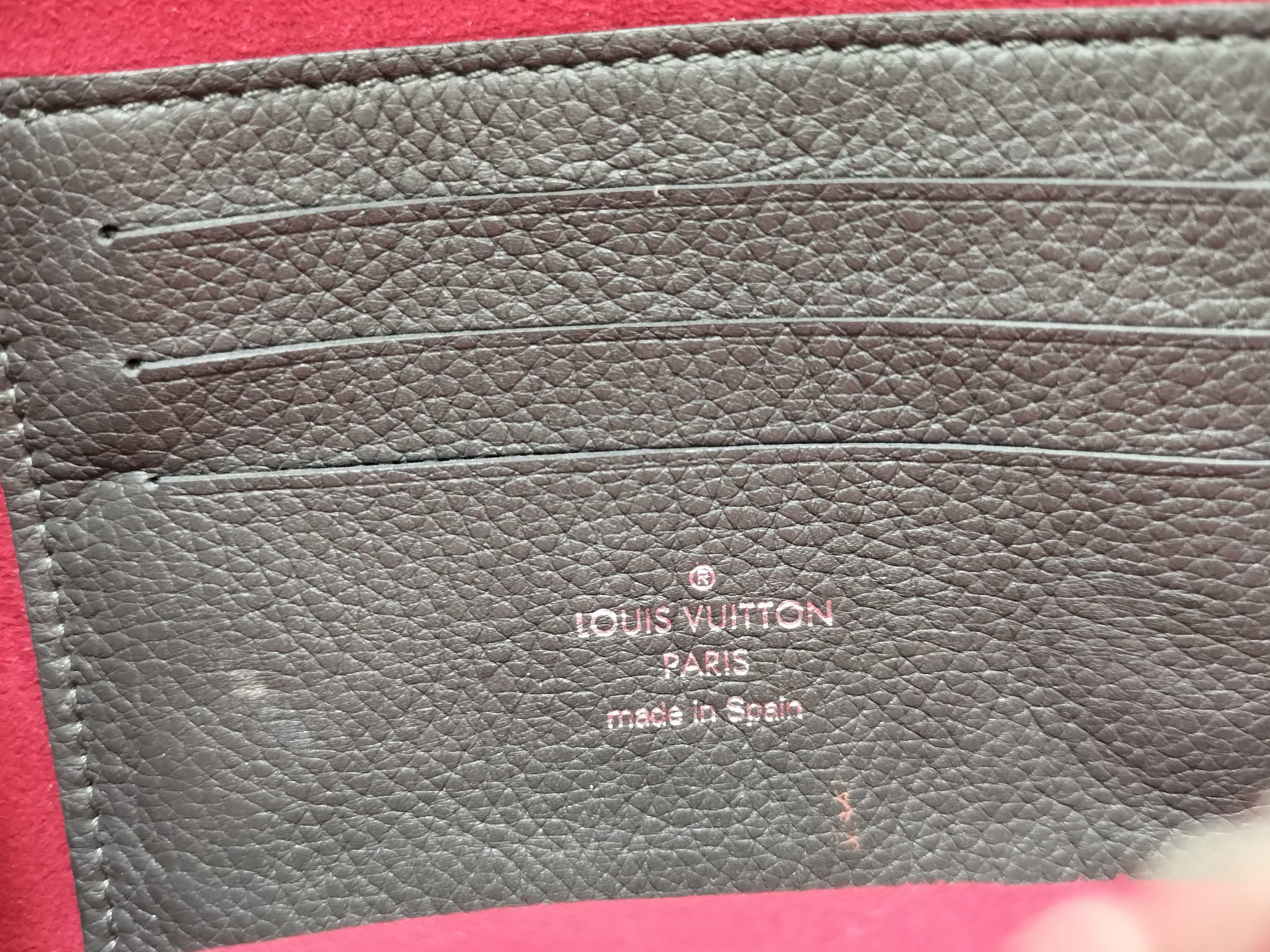 Lockme Shoulder Bag — view 14