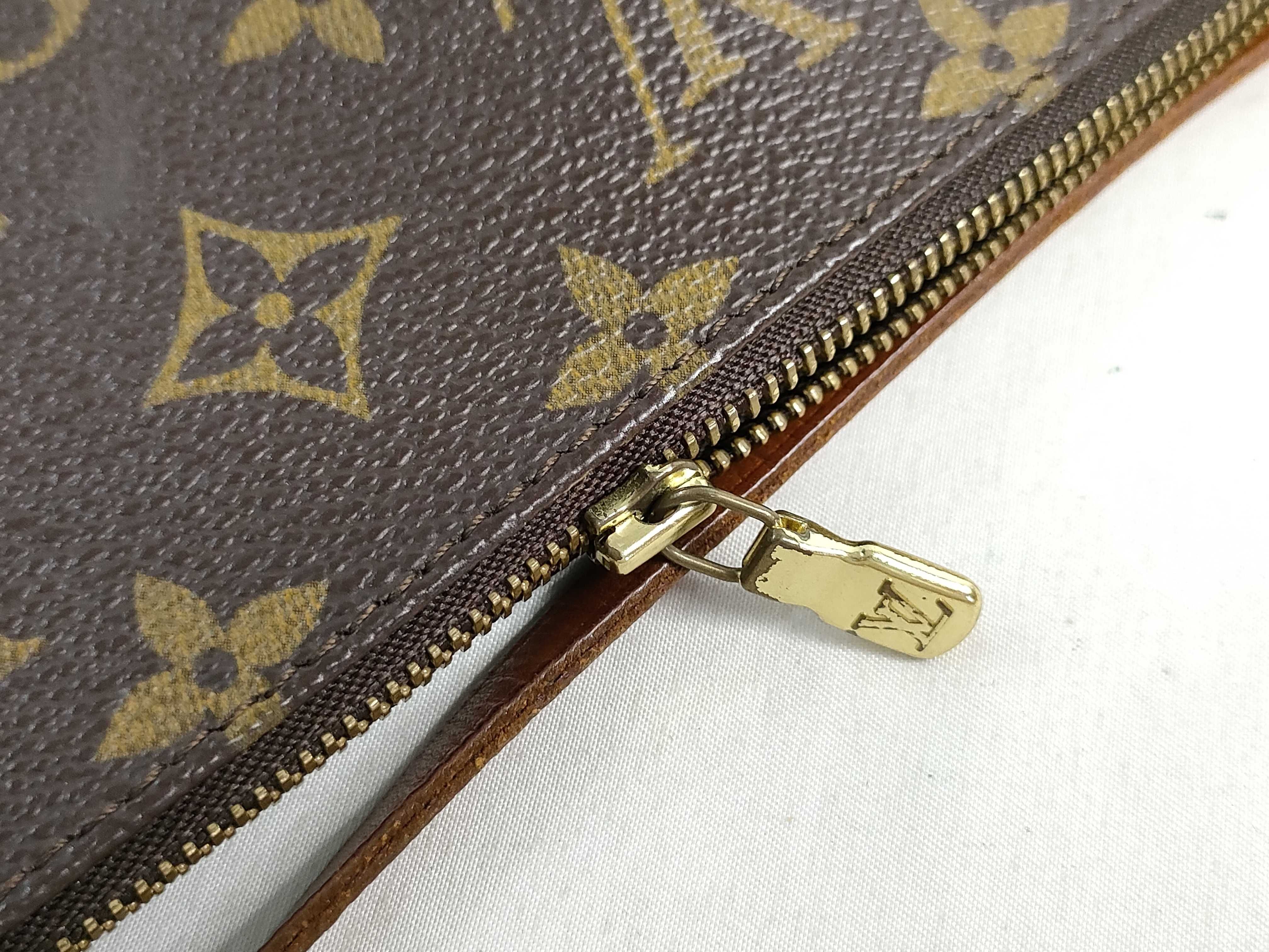 Monogram Pochette Accessoires M51980 AR0051 Brown (Alternate model strap handbag) — view 13
