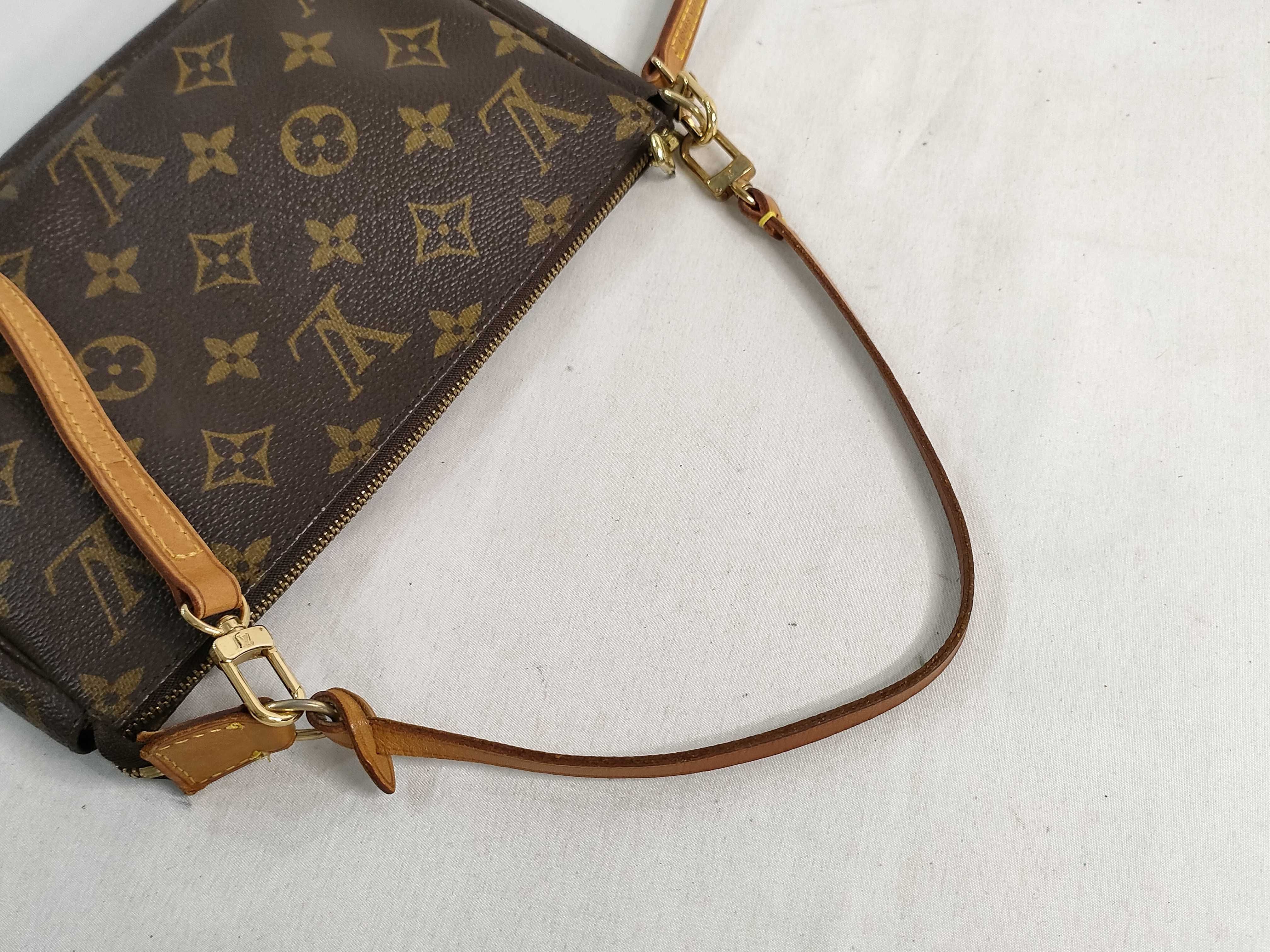 Monogram Pochette Accessoires M51980 AR0051 Brown (Alternate model strap handbag) — view 3
