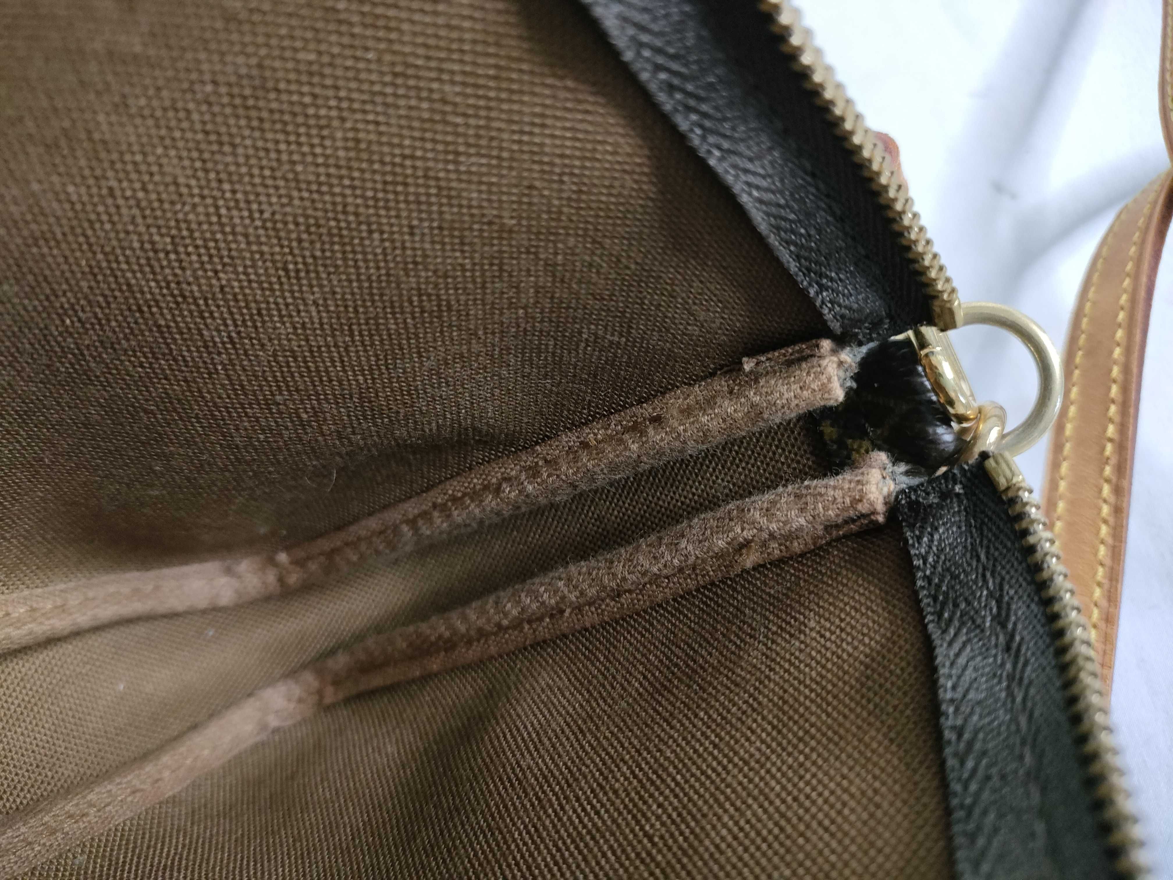 Monogram Pochette Accessoires M51980 AR0051 Brown (Alternate model strap handbag) — view 10