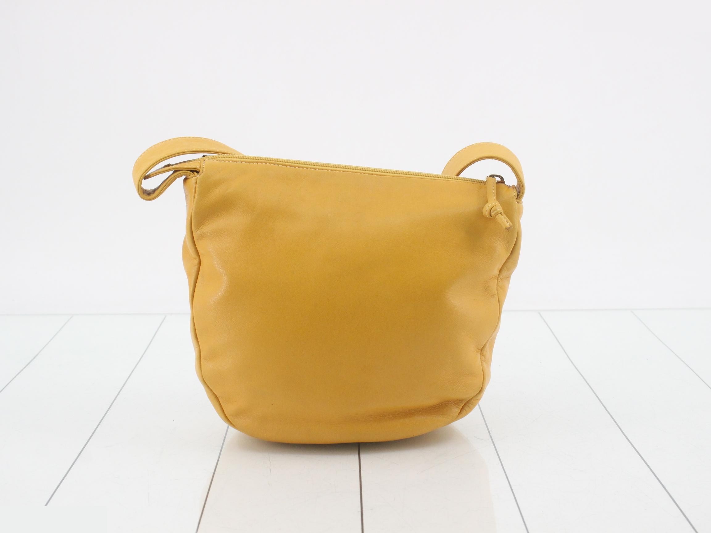 One-shoulder Anagram bag — view 2
