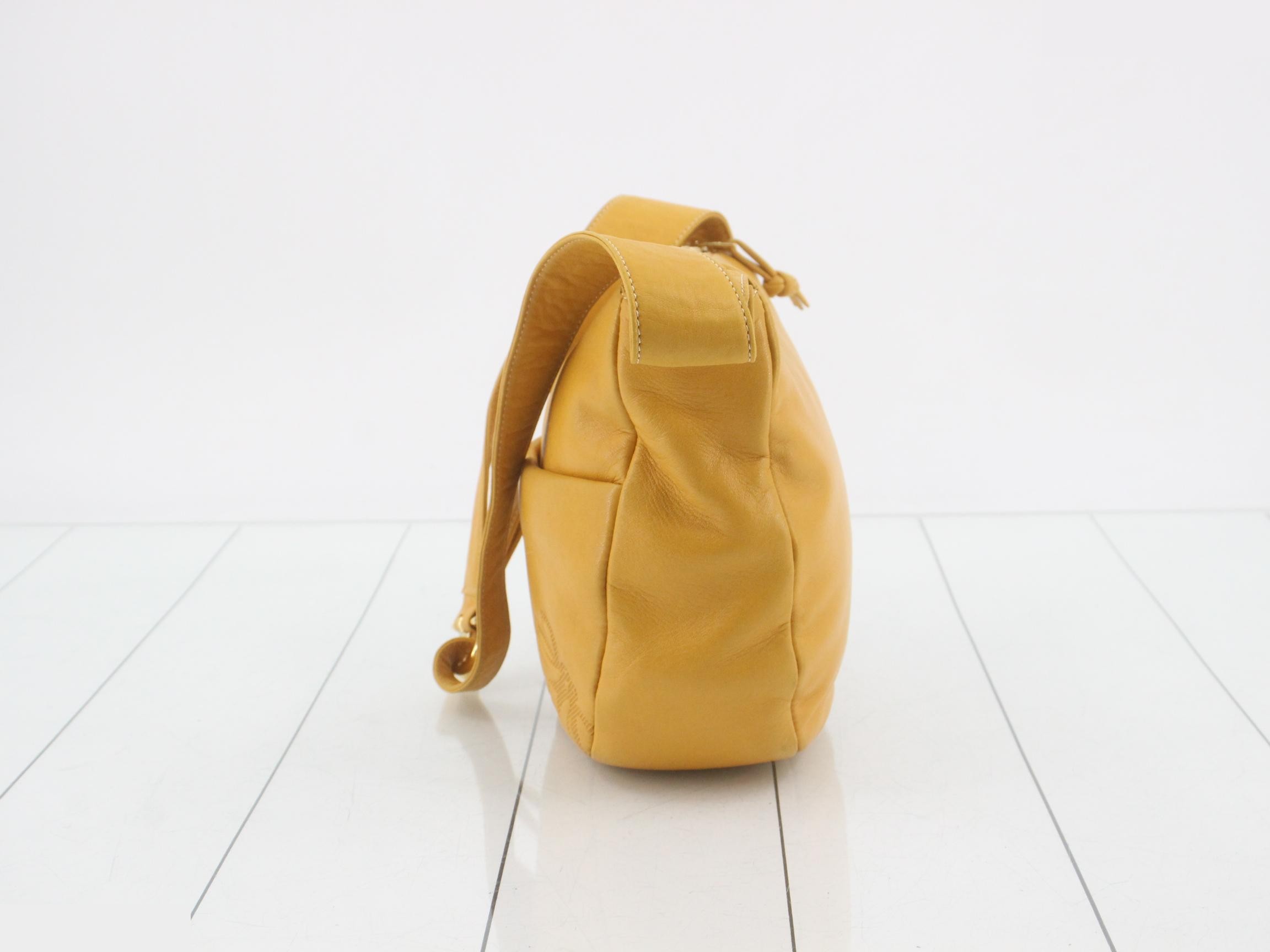 One-shoulder Anagram bag — view 3