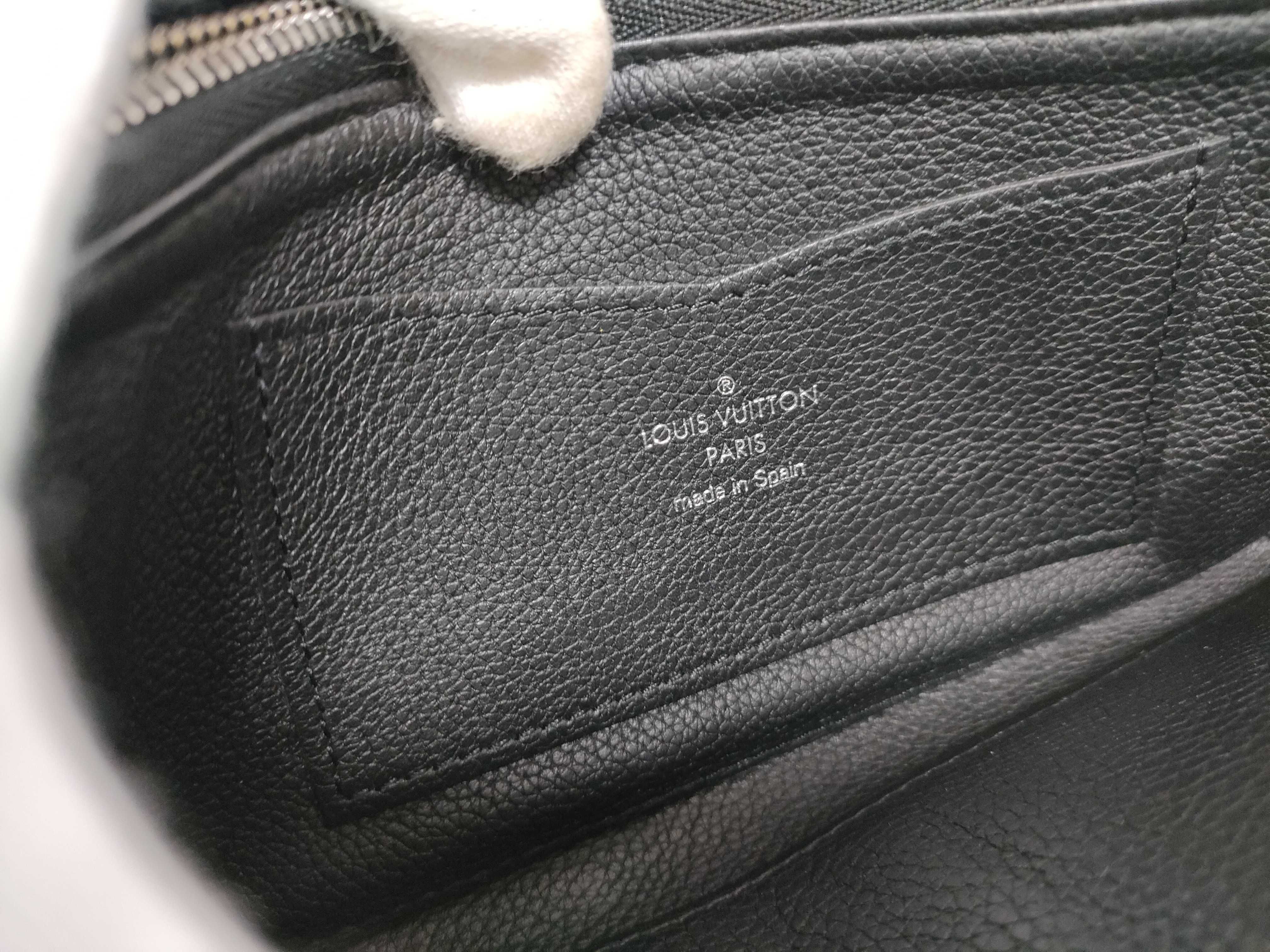 Lockme Zippy Wallet with IC Tag — view 13
