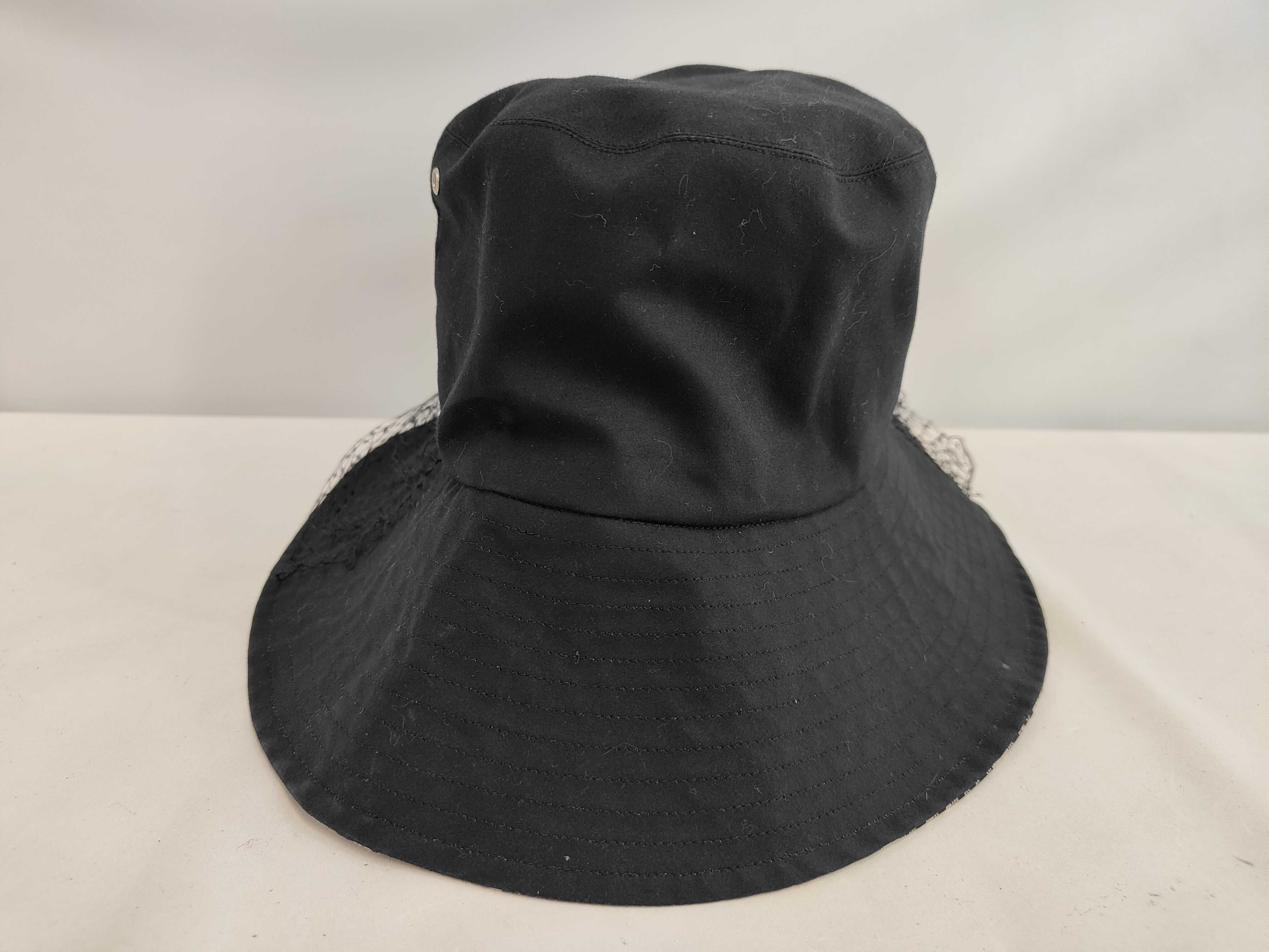 hats and other accessories — view 2