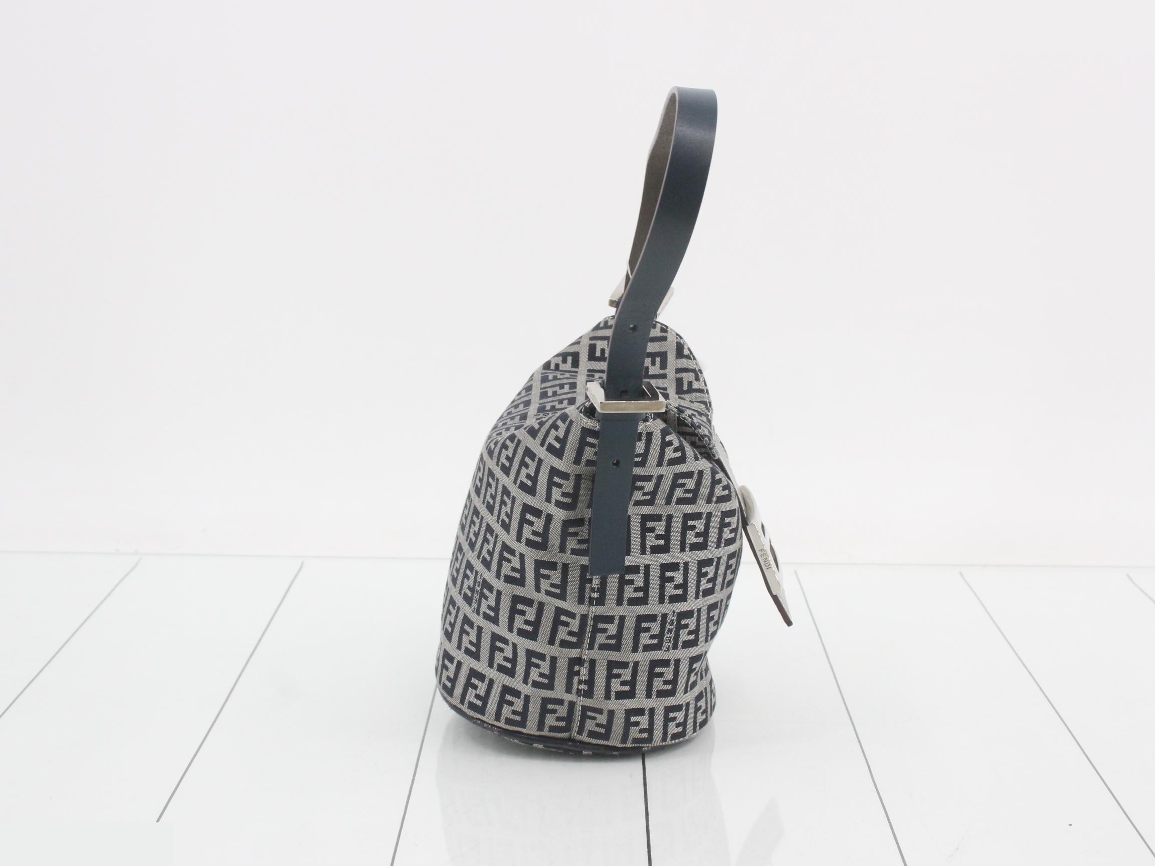 Zucchino (Bag) - Shoulder Bag — view 4