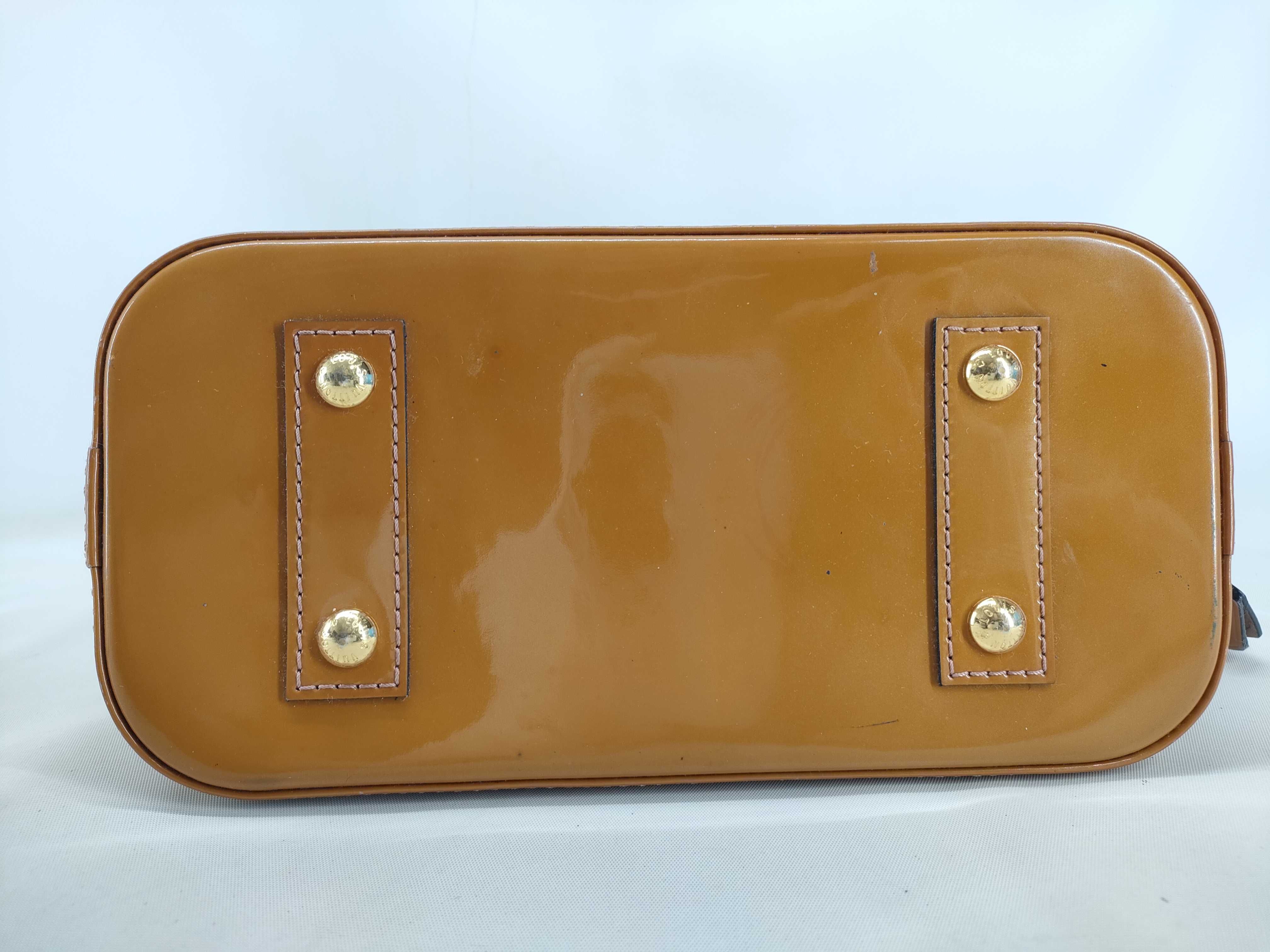 Vernis ID- Vernis Alma BB M91585 #M1113 Handbag — view 3