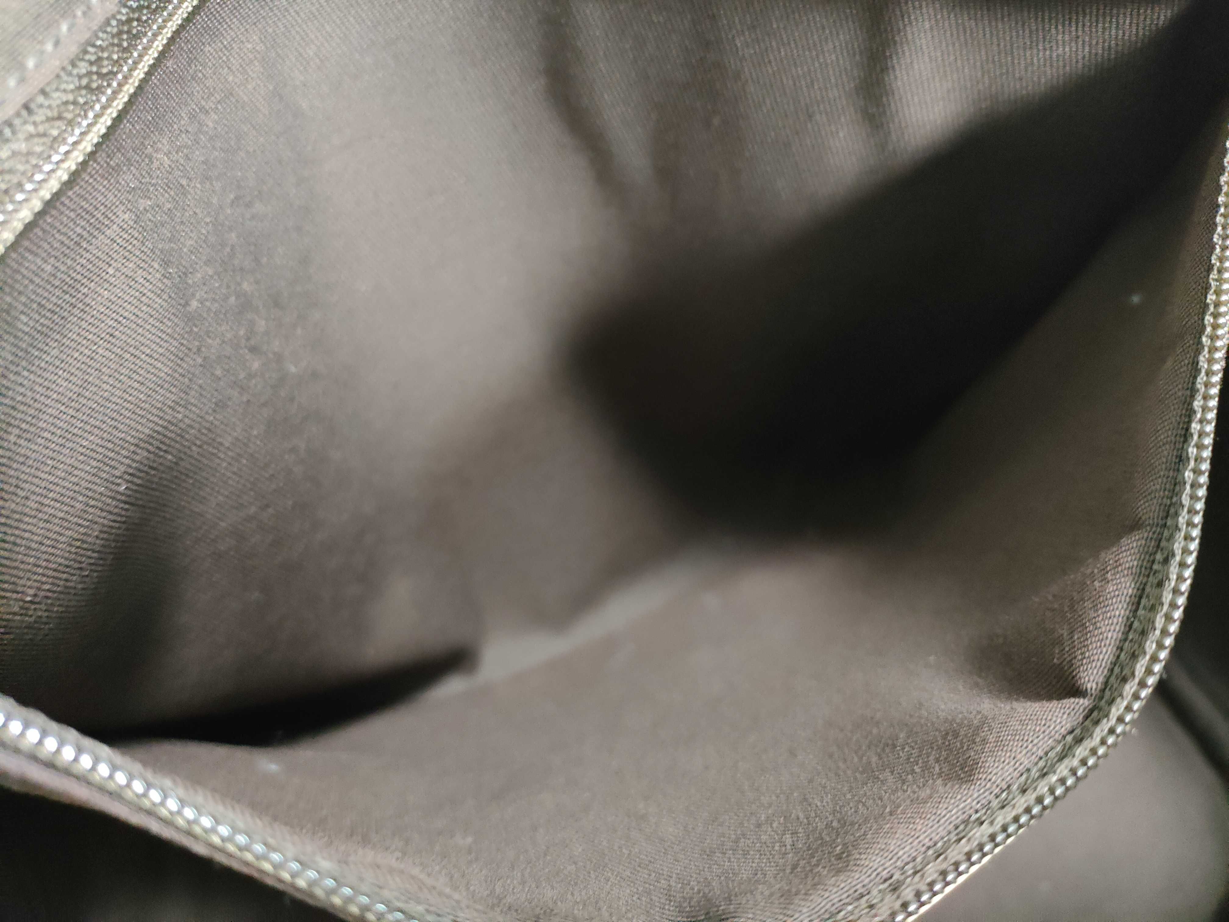 GG Canvas Gucci Handbag Tote Bag — view 10