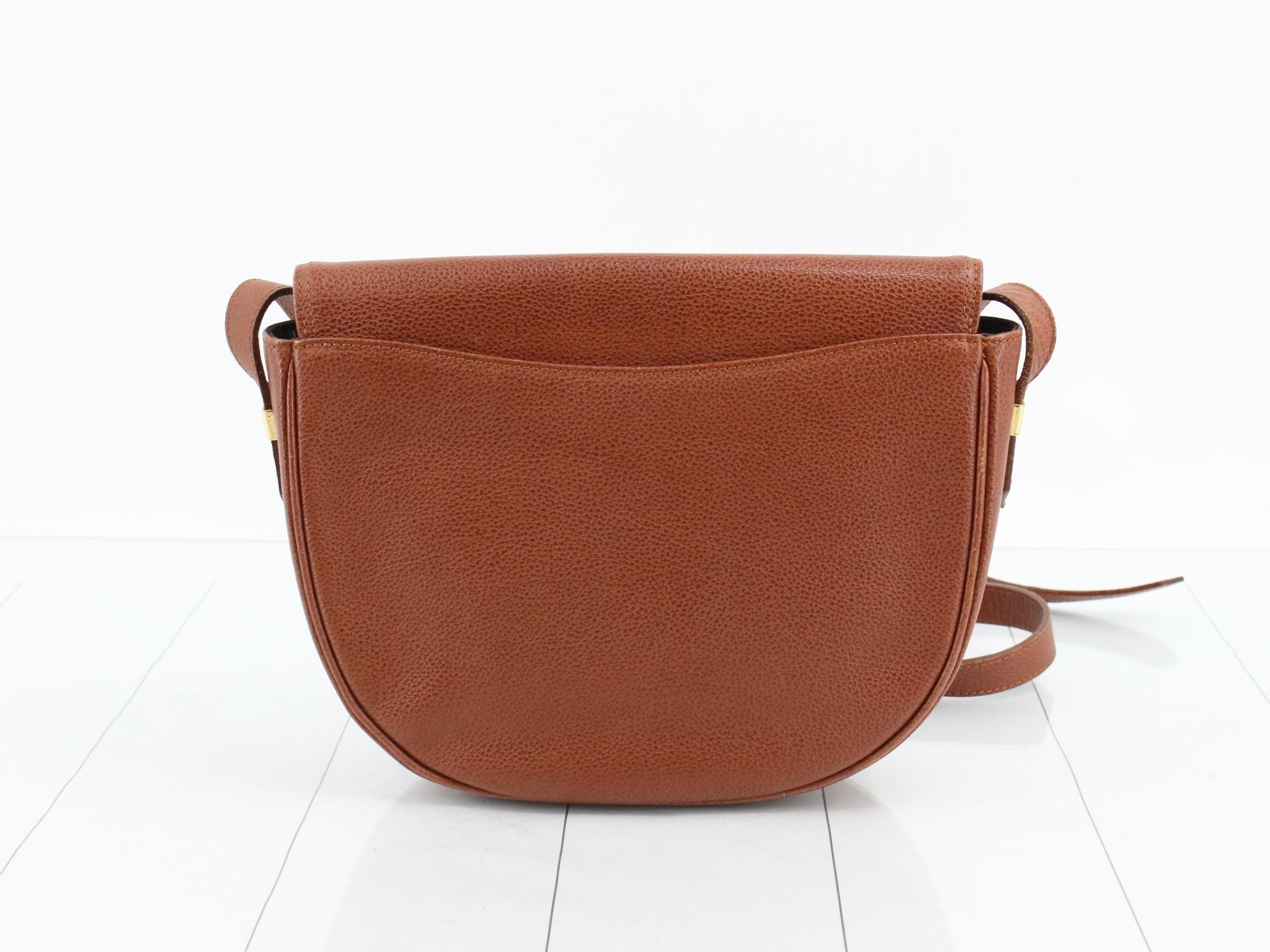 Logo Leather Camel W25 H21 D7 — view 2