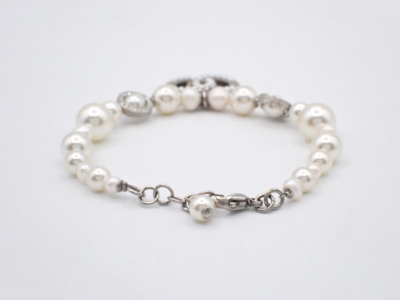 Pearl and rhinestone bracelet, wrist circumference approximately 17.5 cm — view 2