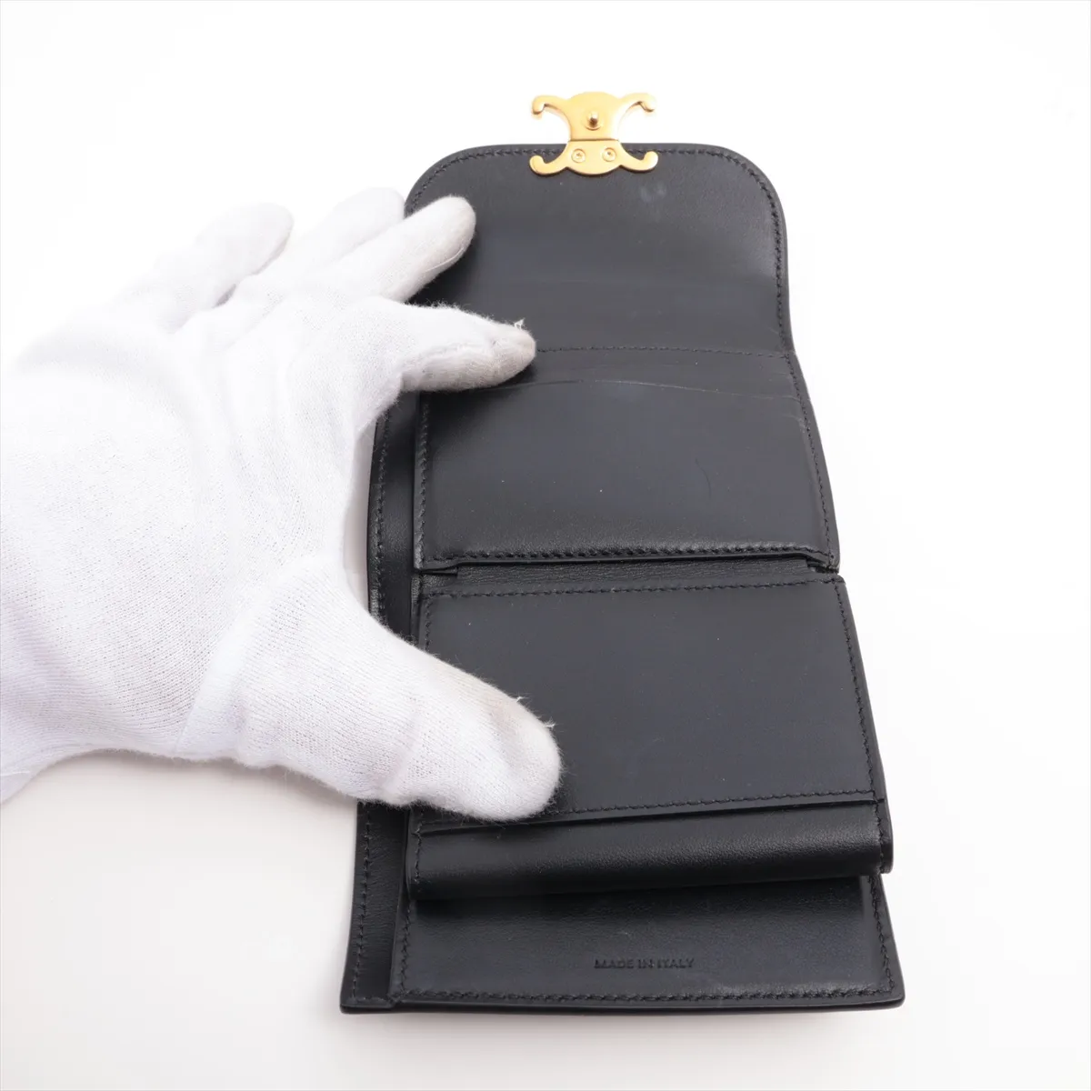 Small Trifold Wallet Leather Compact Wallet Black — view 6
