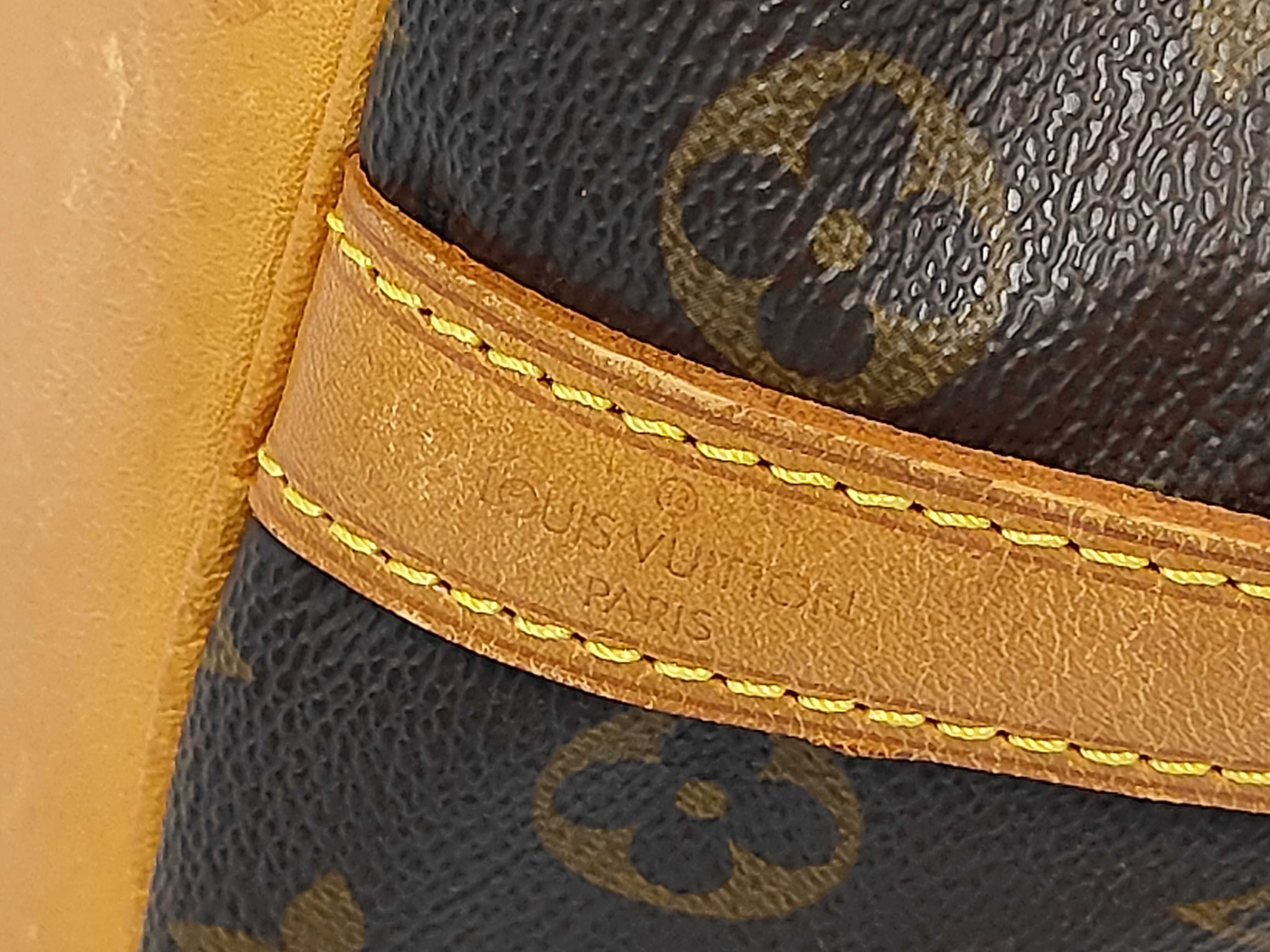 Petit Noé Shoulder Bag Monogram M42226 Shoulder Bag — view 11