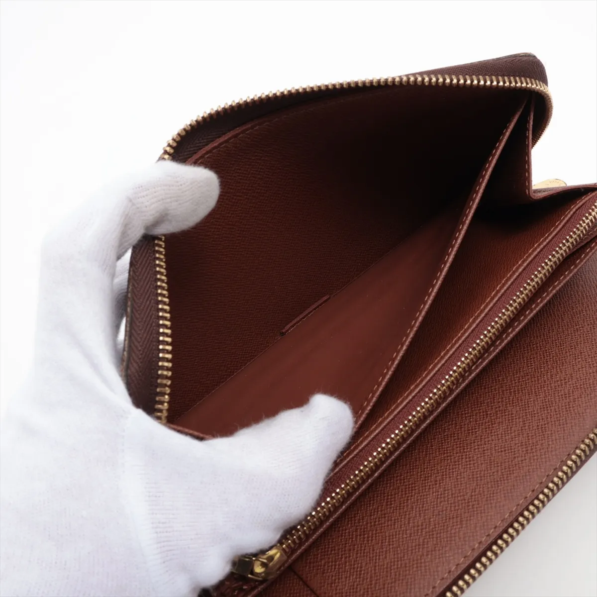 Monogram Zippy Organizer M60002 VI0016 Brown Round Zip Wallet — view 4