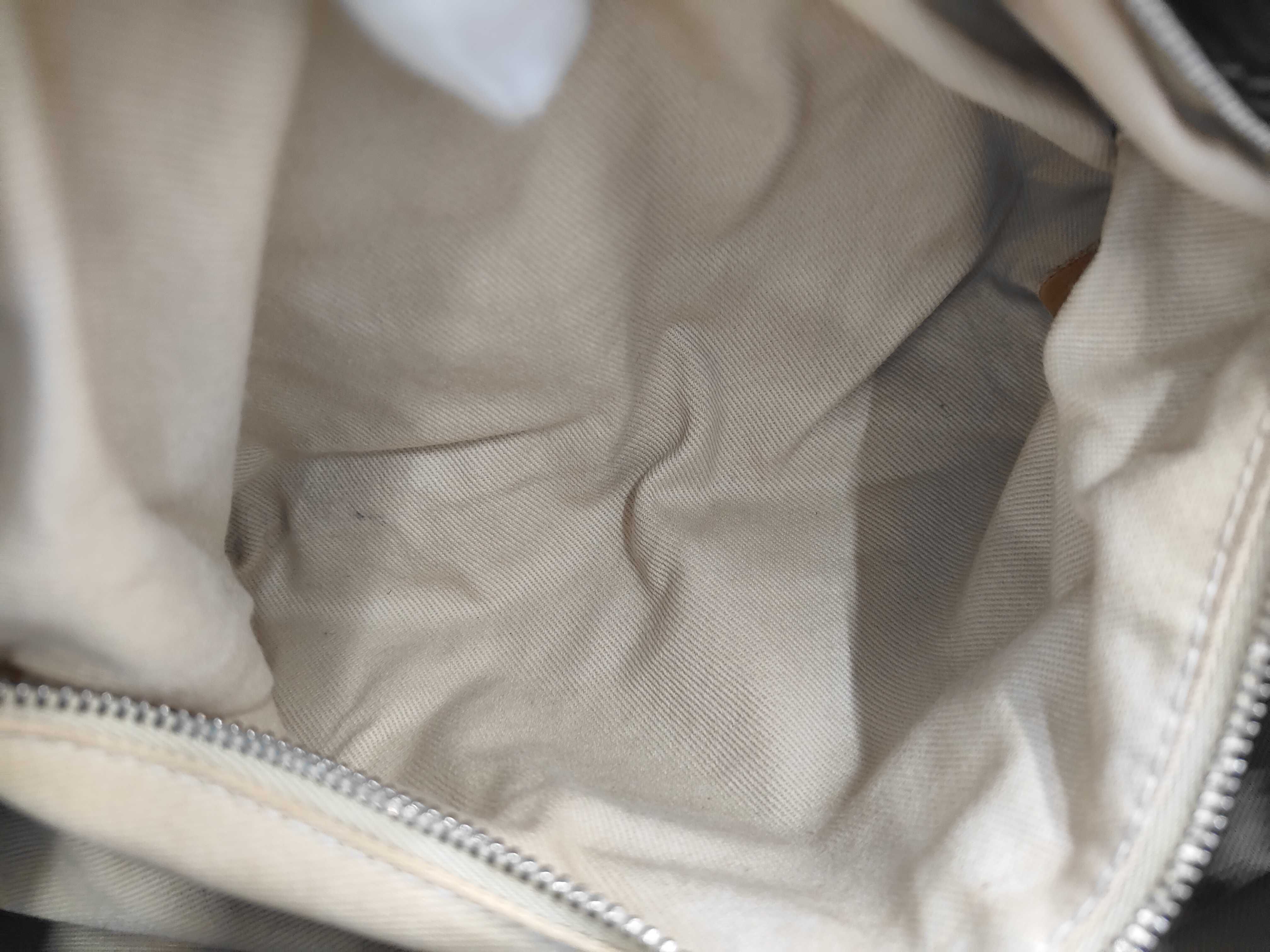 Paddington handbag, brown, gold hardware, with padlock. — view 11