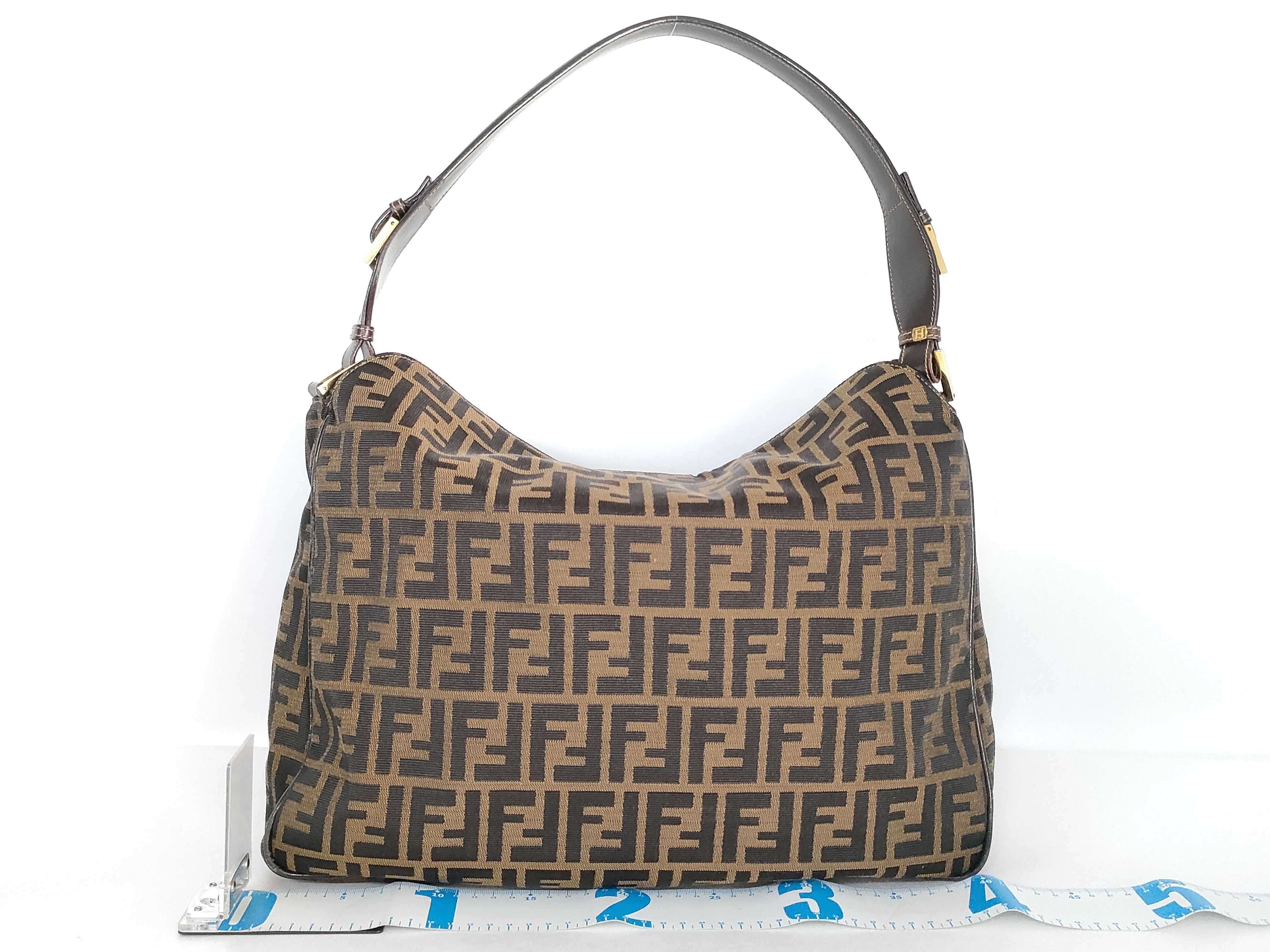 Zucca pattern Fendi Mamma Bucket shoulder bag Zucca pattern FF hardware Nylon canvas Brown shoulder bag — view 2