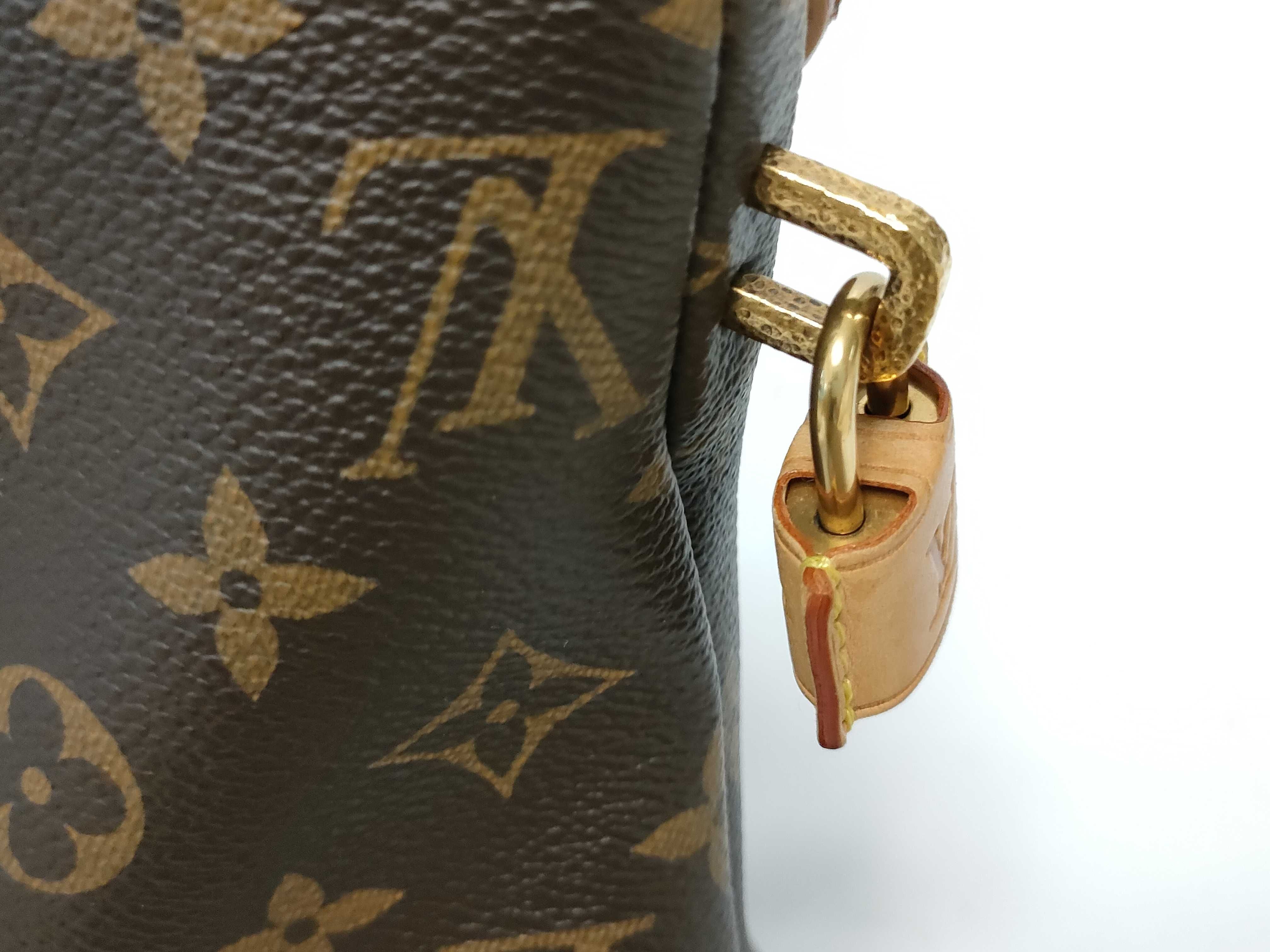 Monogram Lockit Chain Shoulder Bag M40989 — view 9