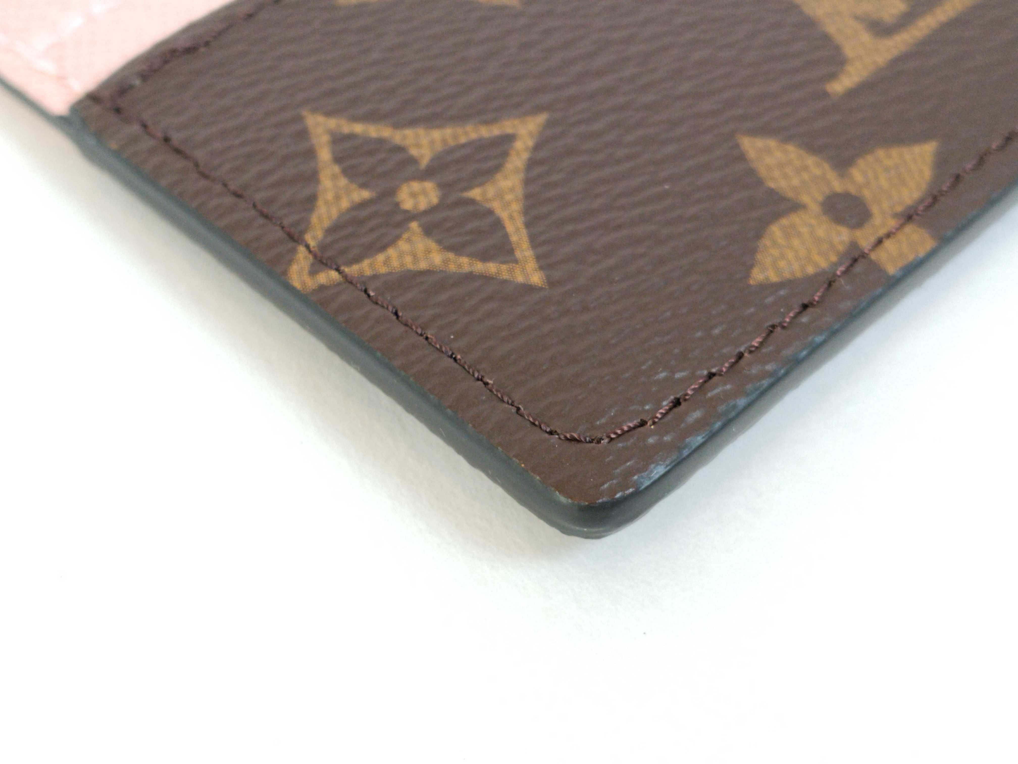 Monogram Porte-Cartes LV Charm M82739 RFID Card Case — view 3