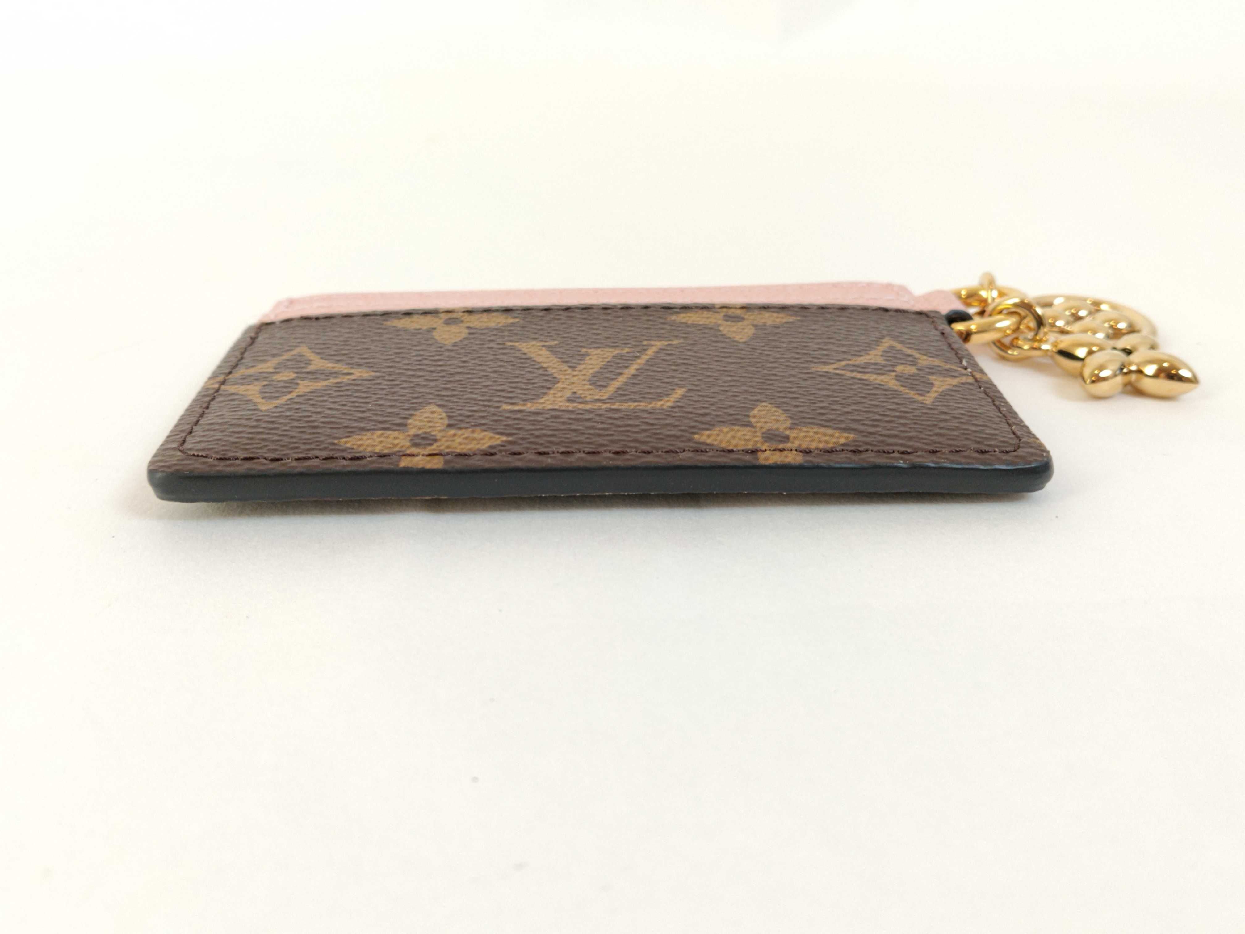 Monogram Porte-Cartes LV Charm M82739 RFID Card Case — view 4
