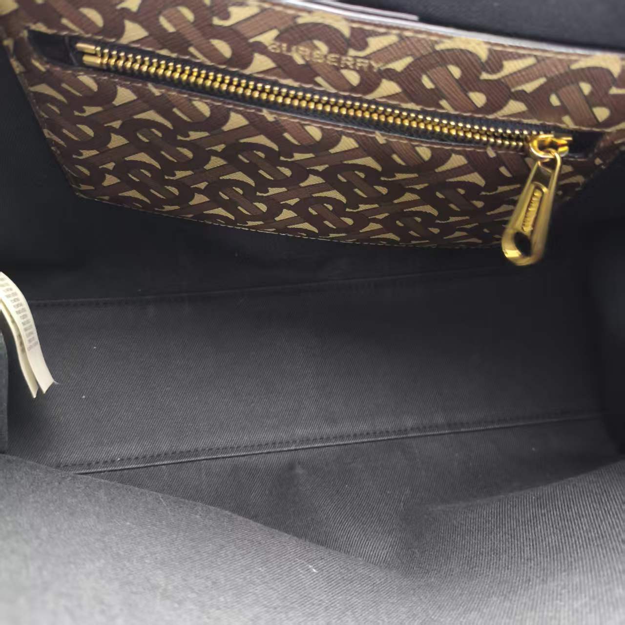 【*Shipped from: China*】BURBERRY PU Handbag — view 8