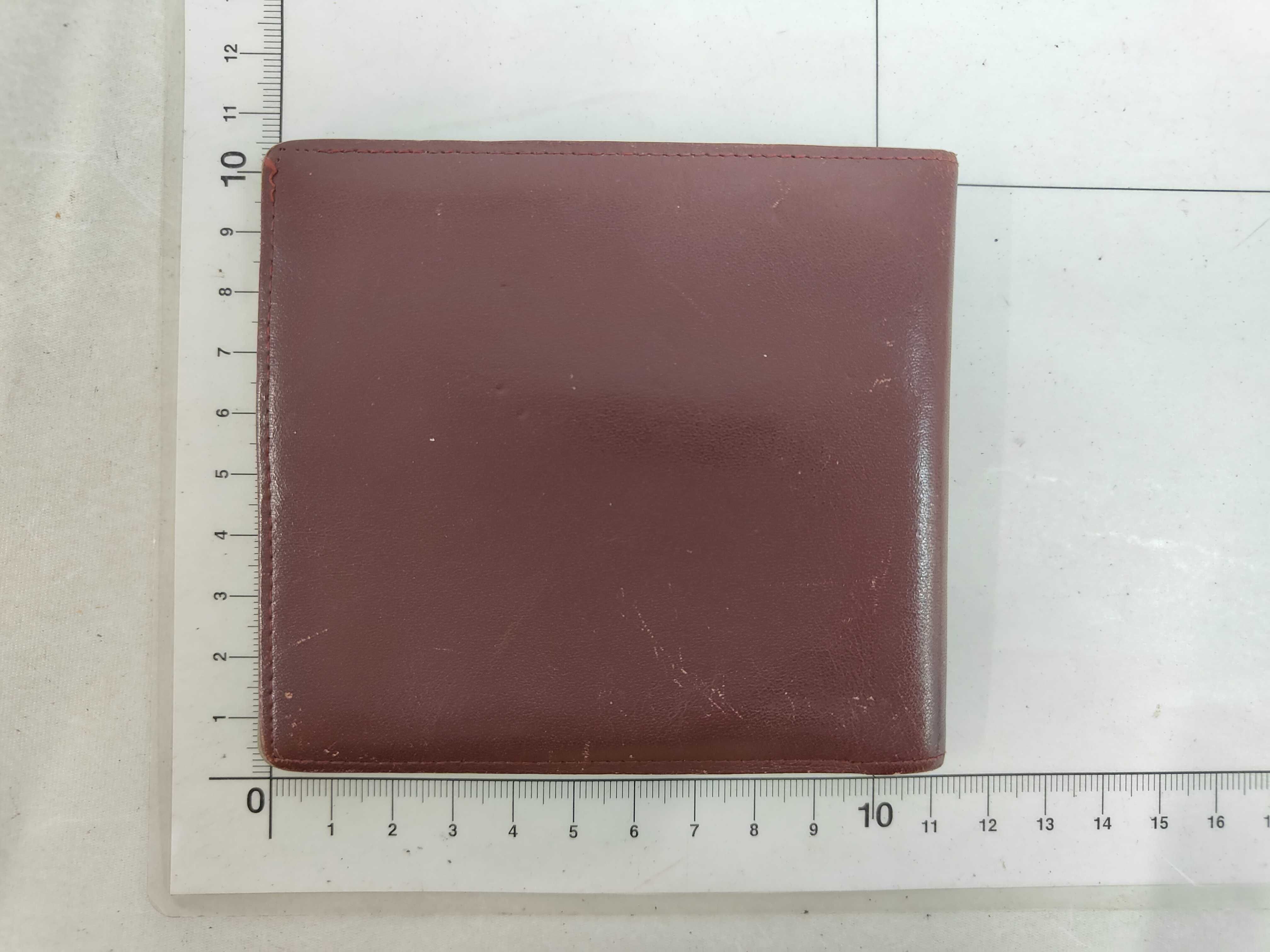 Must Line Bi-fold Wallet — view 2