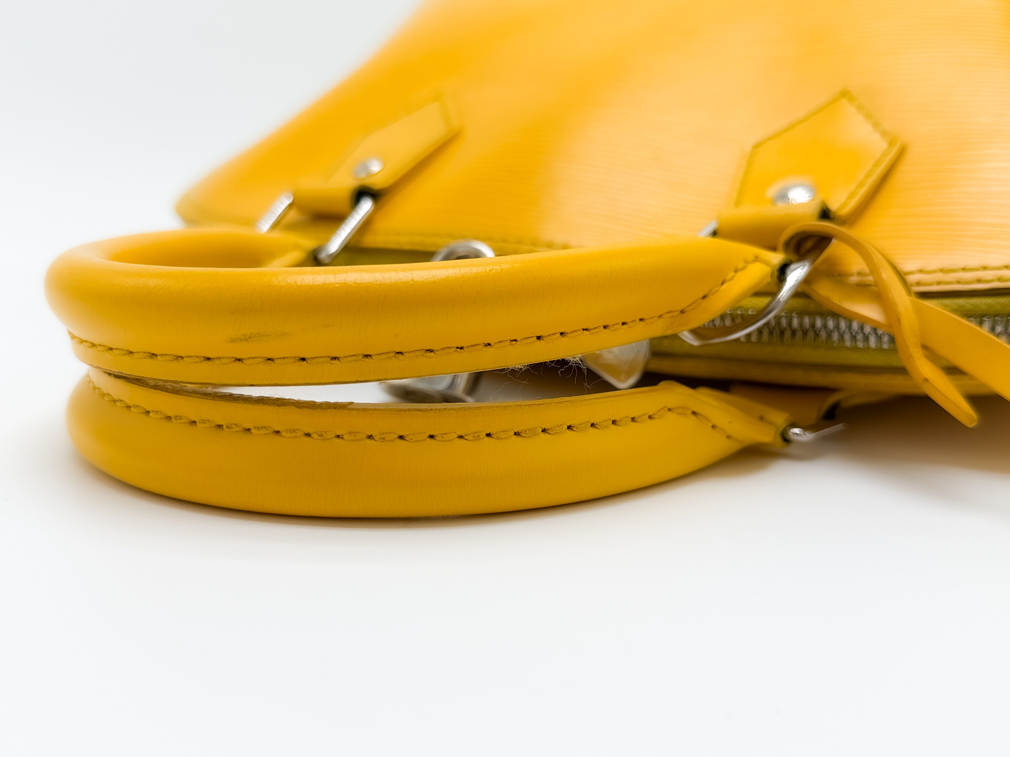Epi M52149 Alma PM Tassili Yellow FL4112 Handbag — view 5