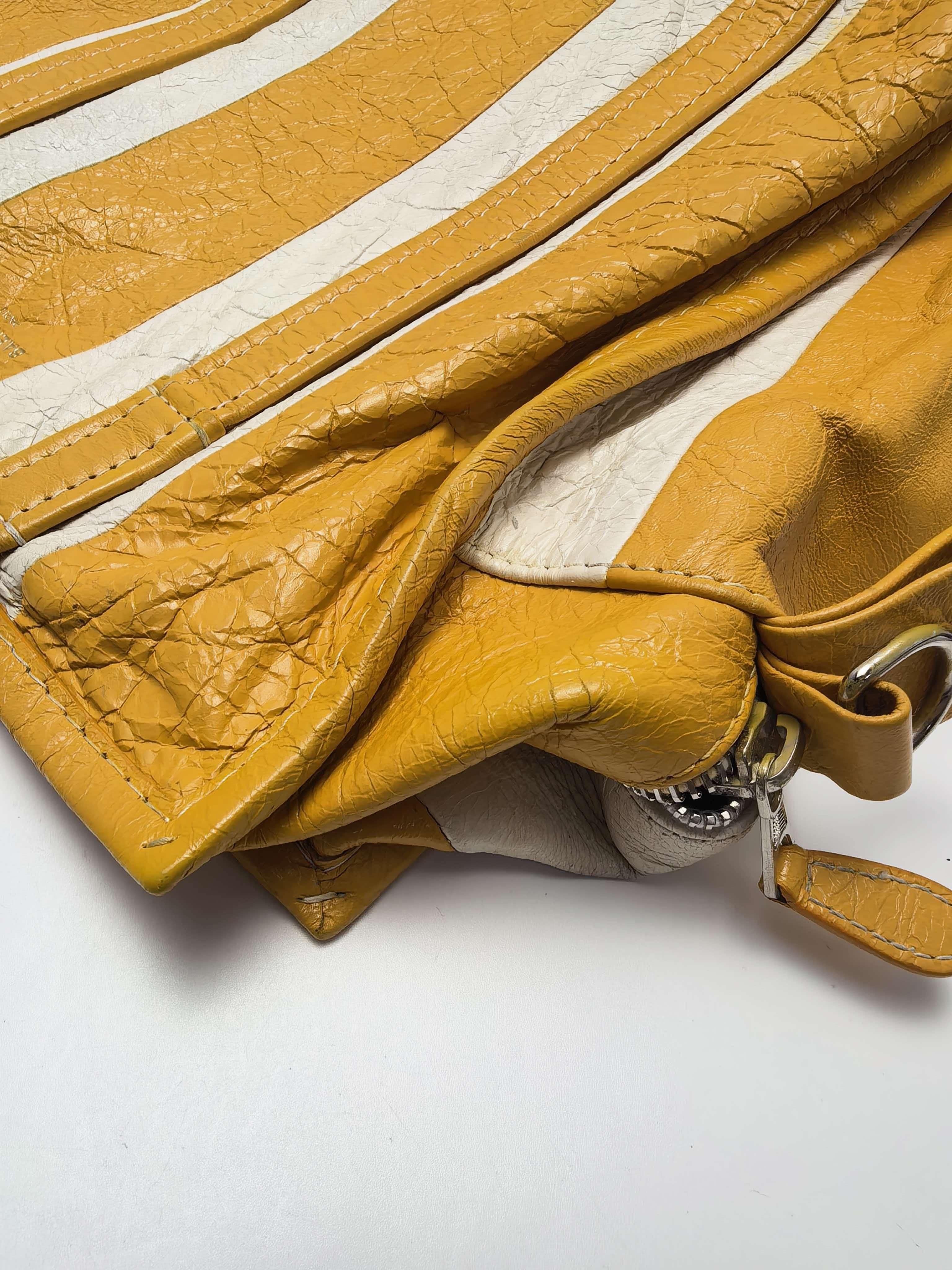 【*Shipped from: China*】BALENCIAGA Bazaar Leather Shoulder Bag — view 13