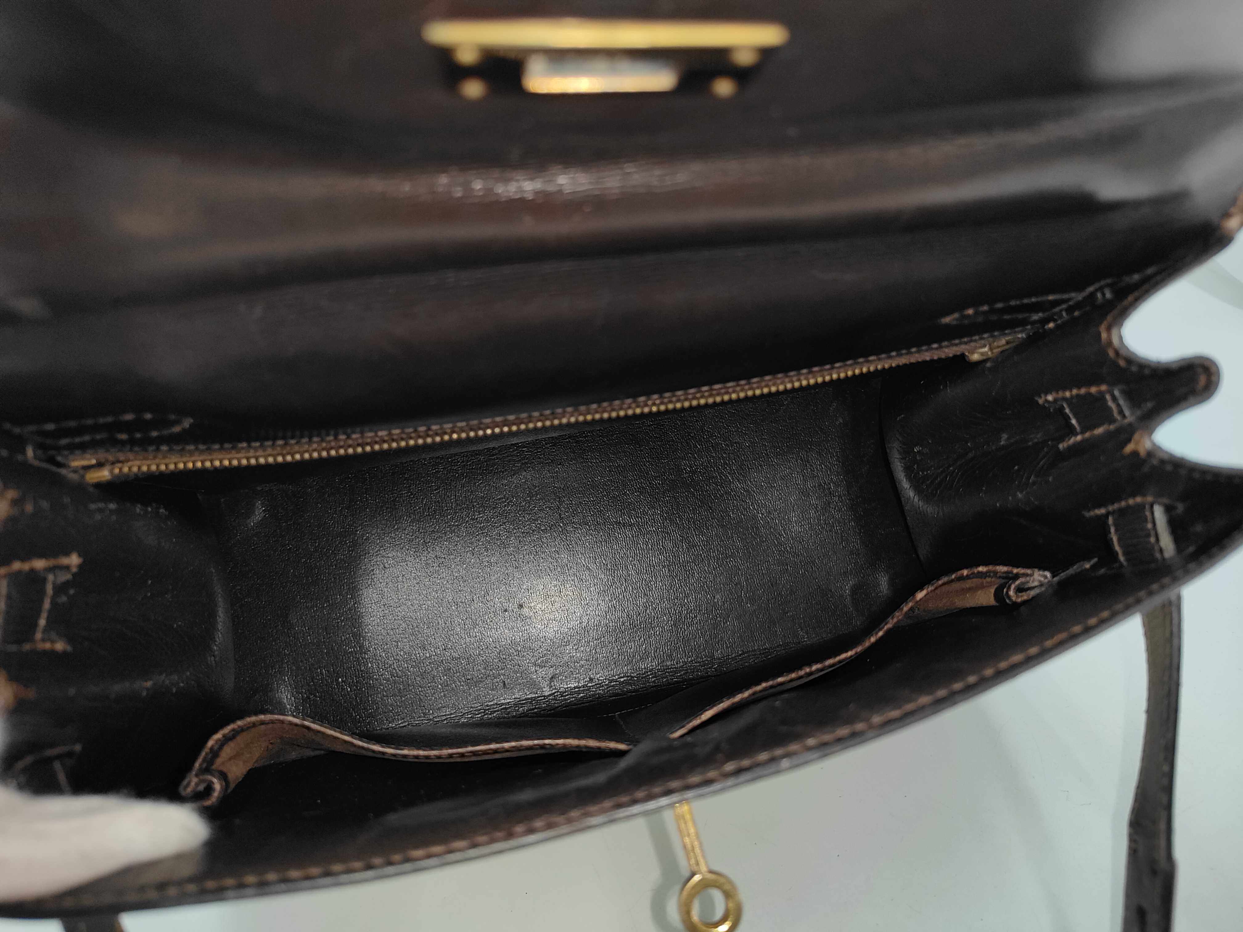 Kelly 28 Sellier Toile Boscalf Chocolate Gold Hardware J Stamp Handbag — view 10