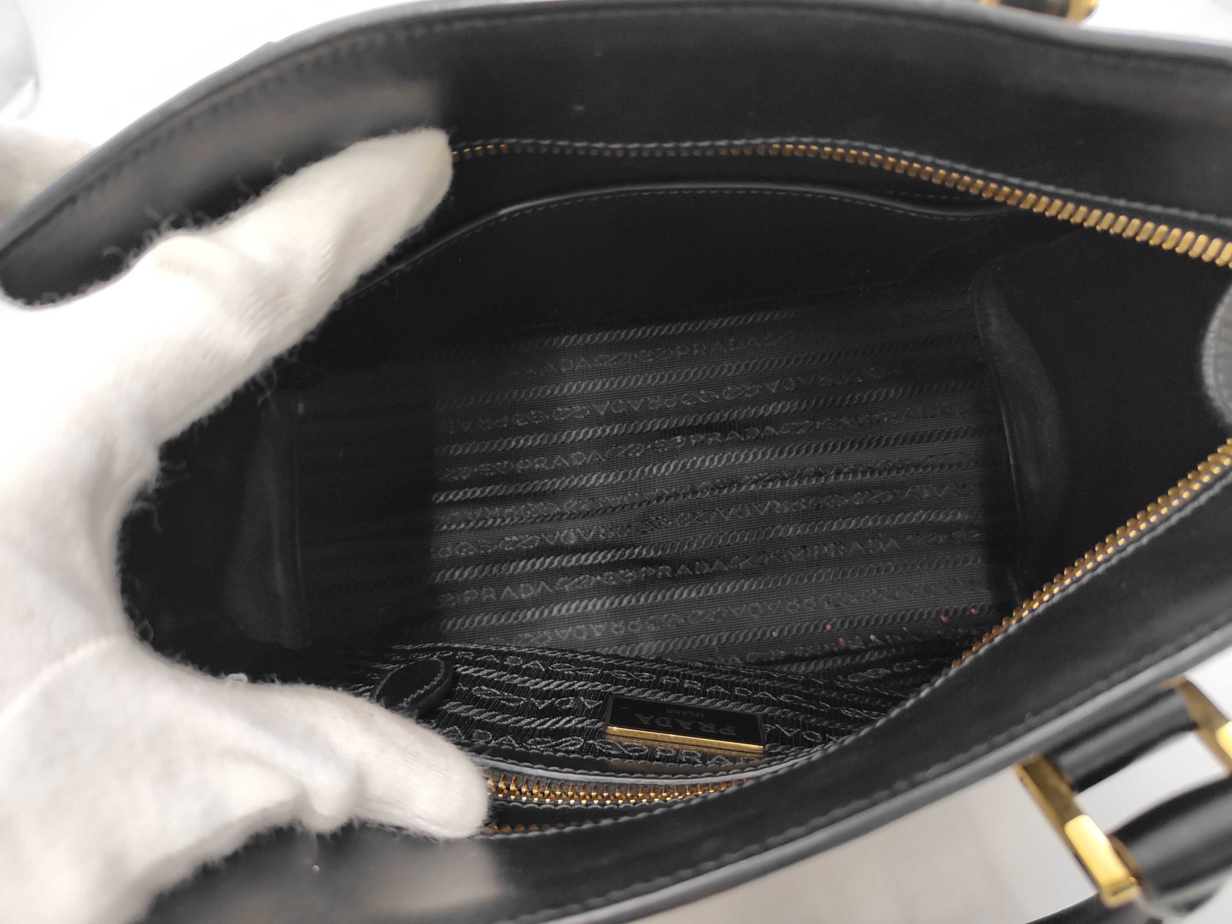 Tessuto Shoulder Bag — view 9