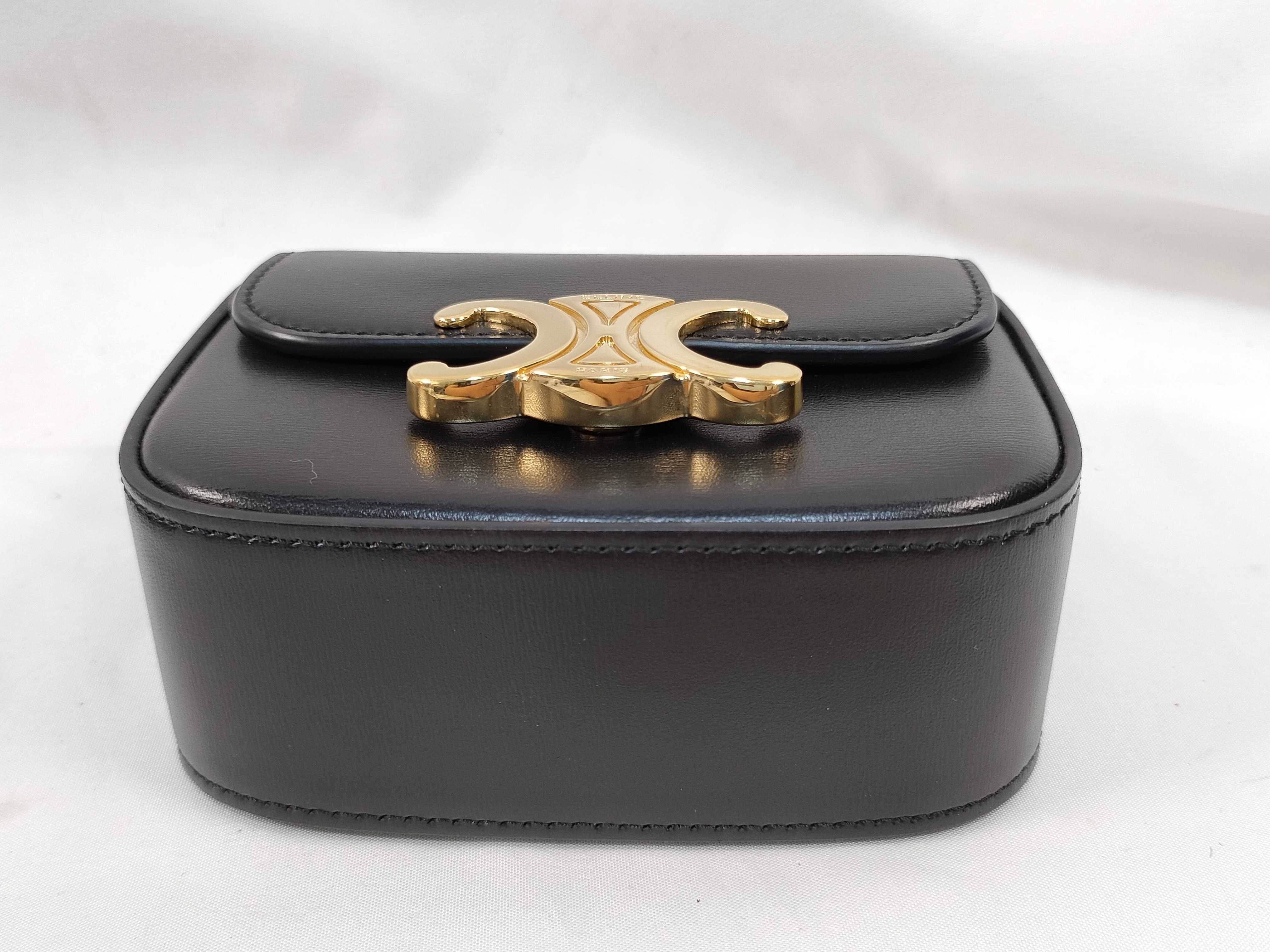 Triomphe Shoulder Bag Mini Black Shoulder Bag — view 3