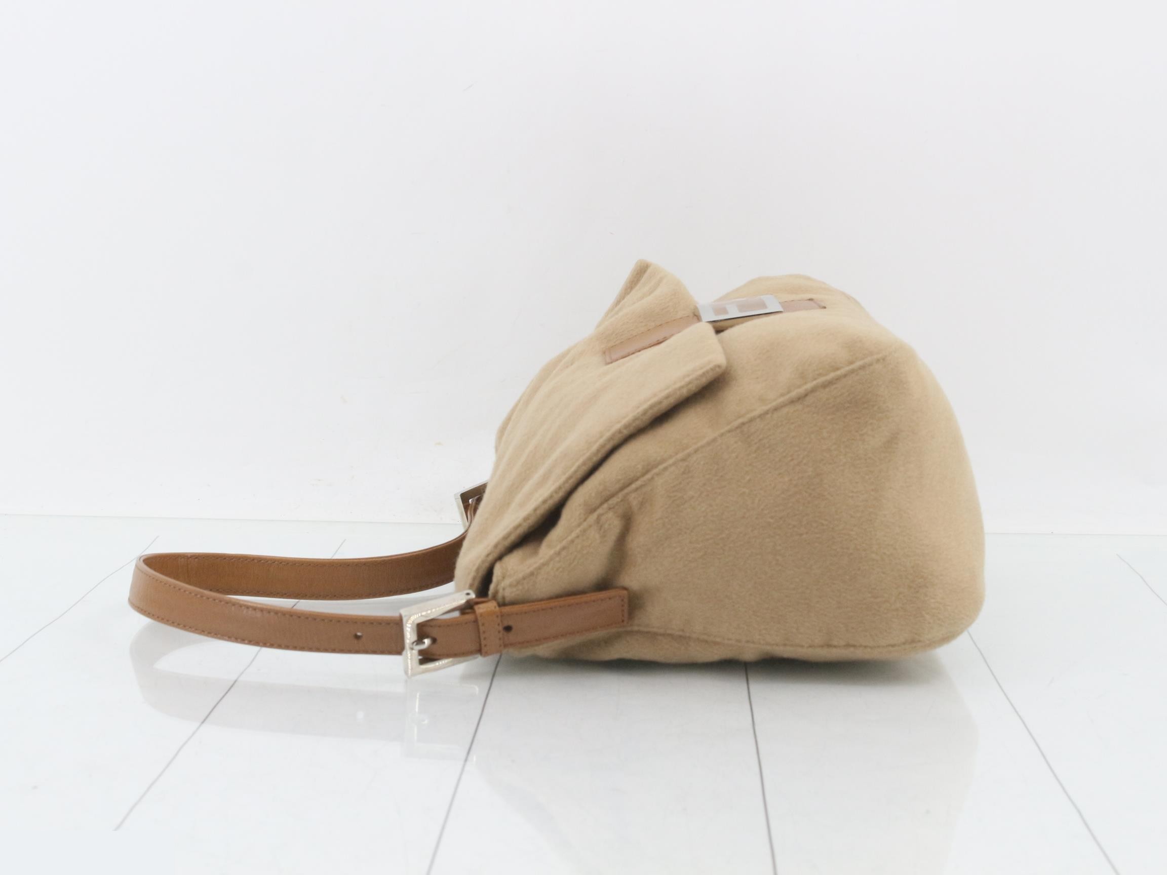 Other lines: Bags & Handbags - Mamma Bucket Belt - Beige — view 4