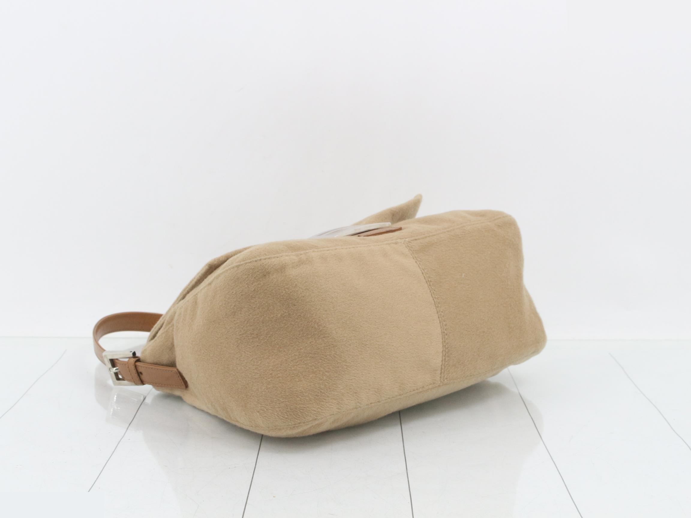 Other lines: Bags & Handbags - Mamma Bucket Belt - Beige — view 5