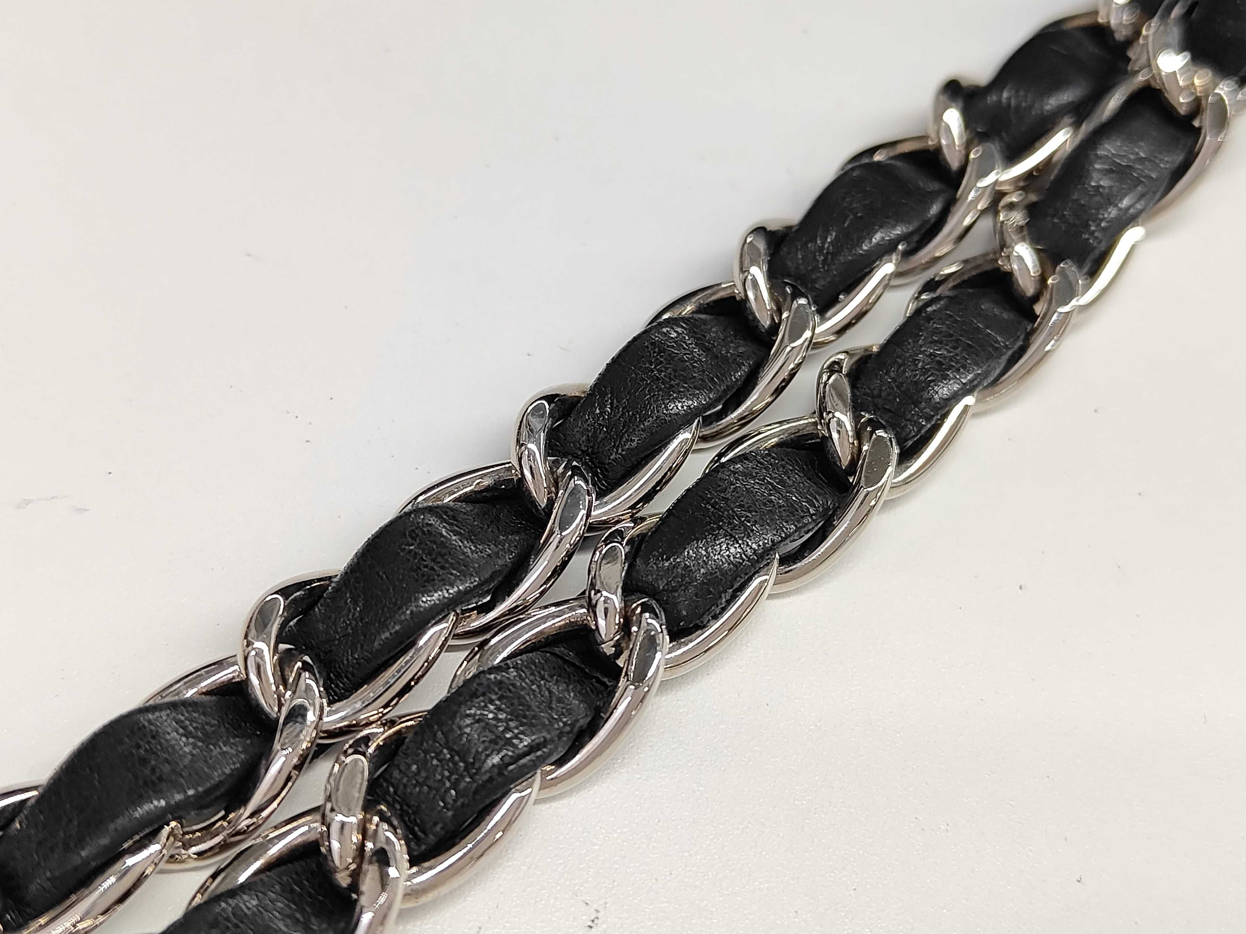 Matelassé Chain Lambskin Shoulder Bag — view 6