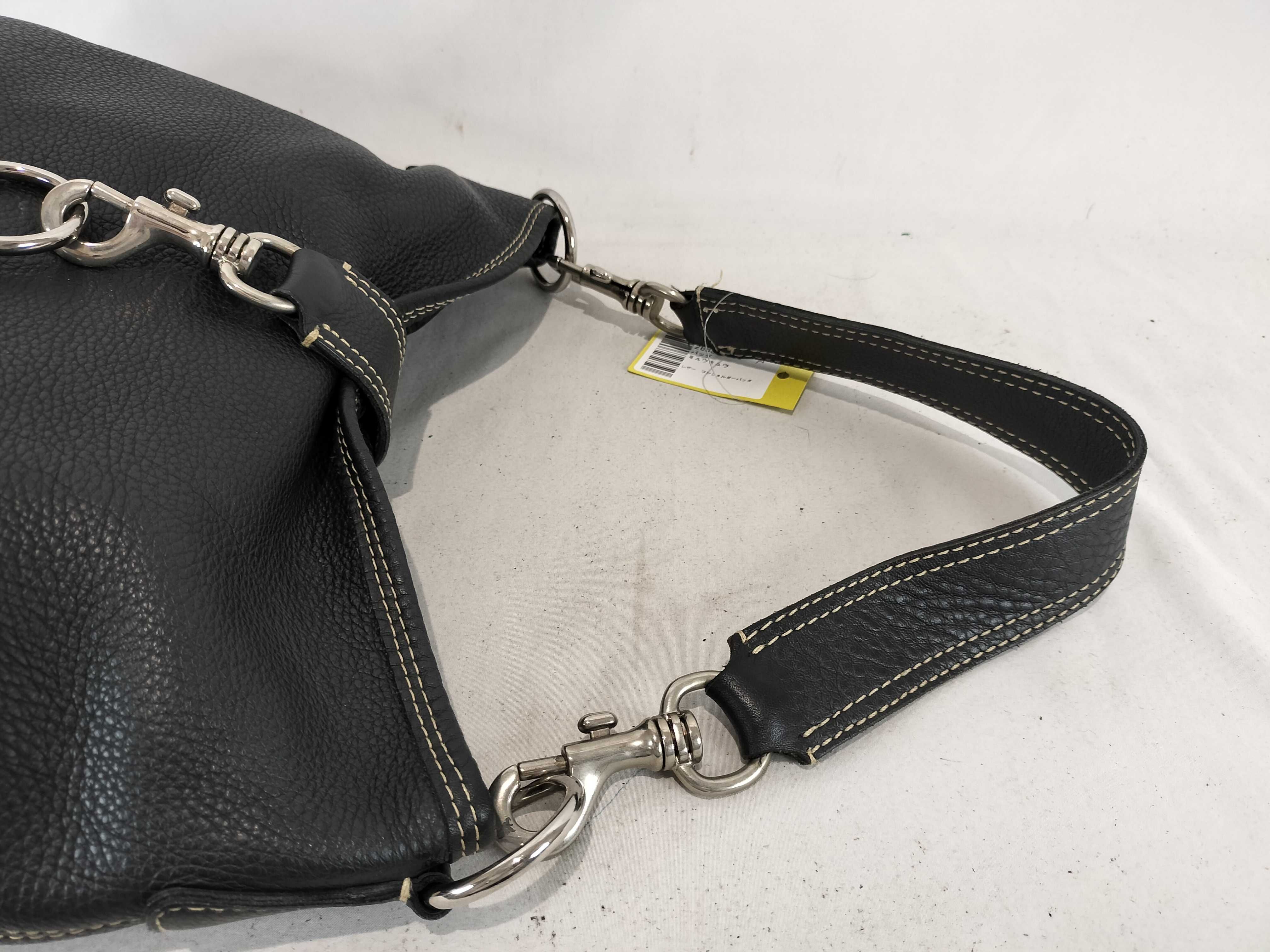 Leather One-Shoulder Bag Handbag — view 3
