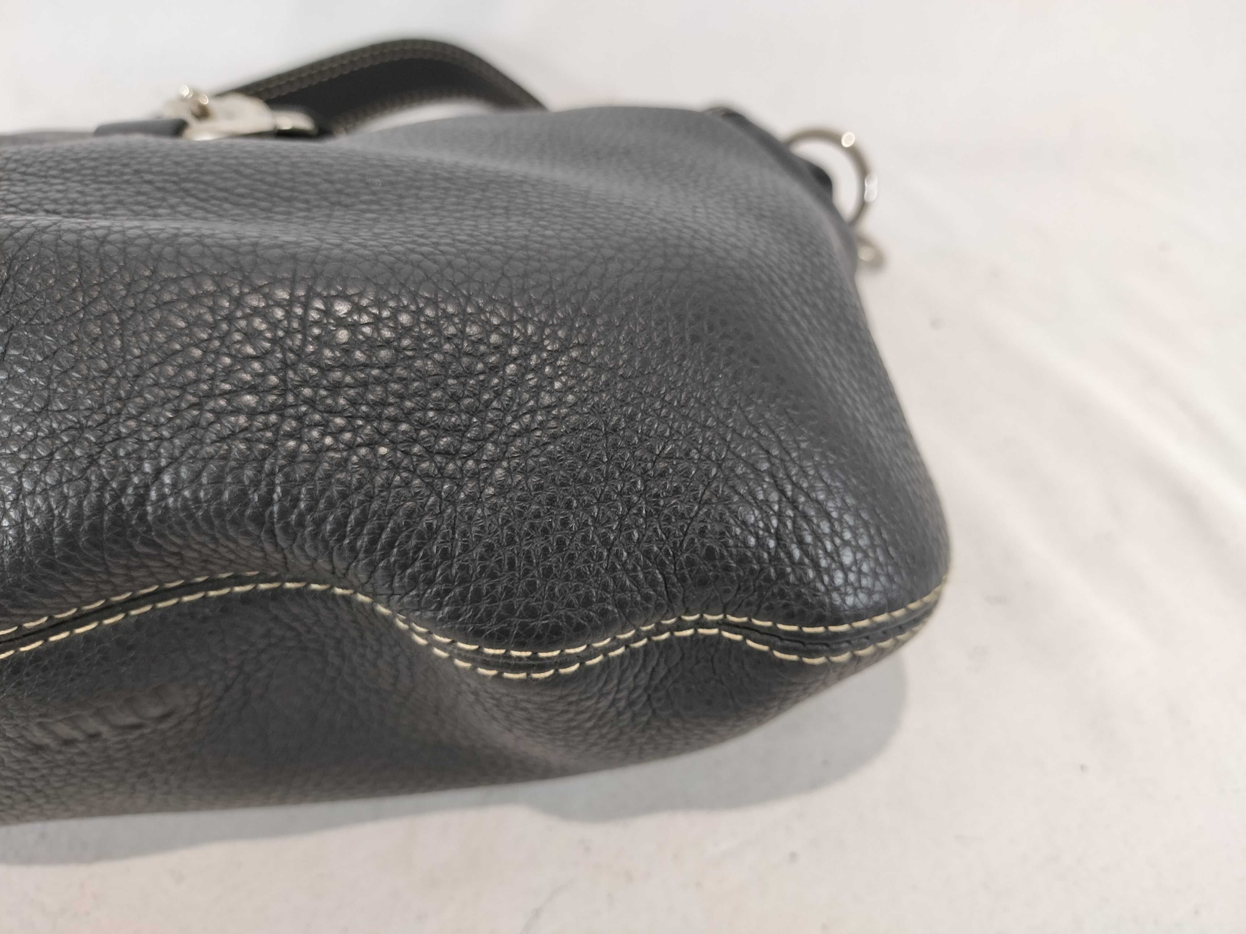 Leather One-Shoulder Bag Handbag — view 6