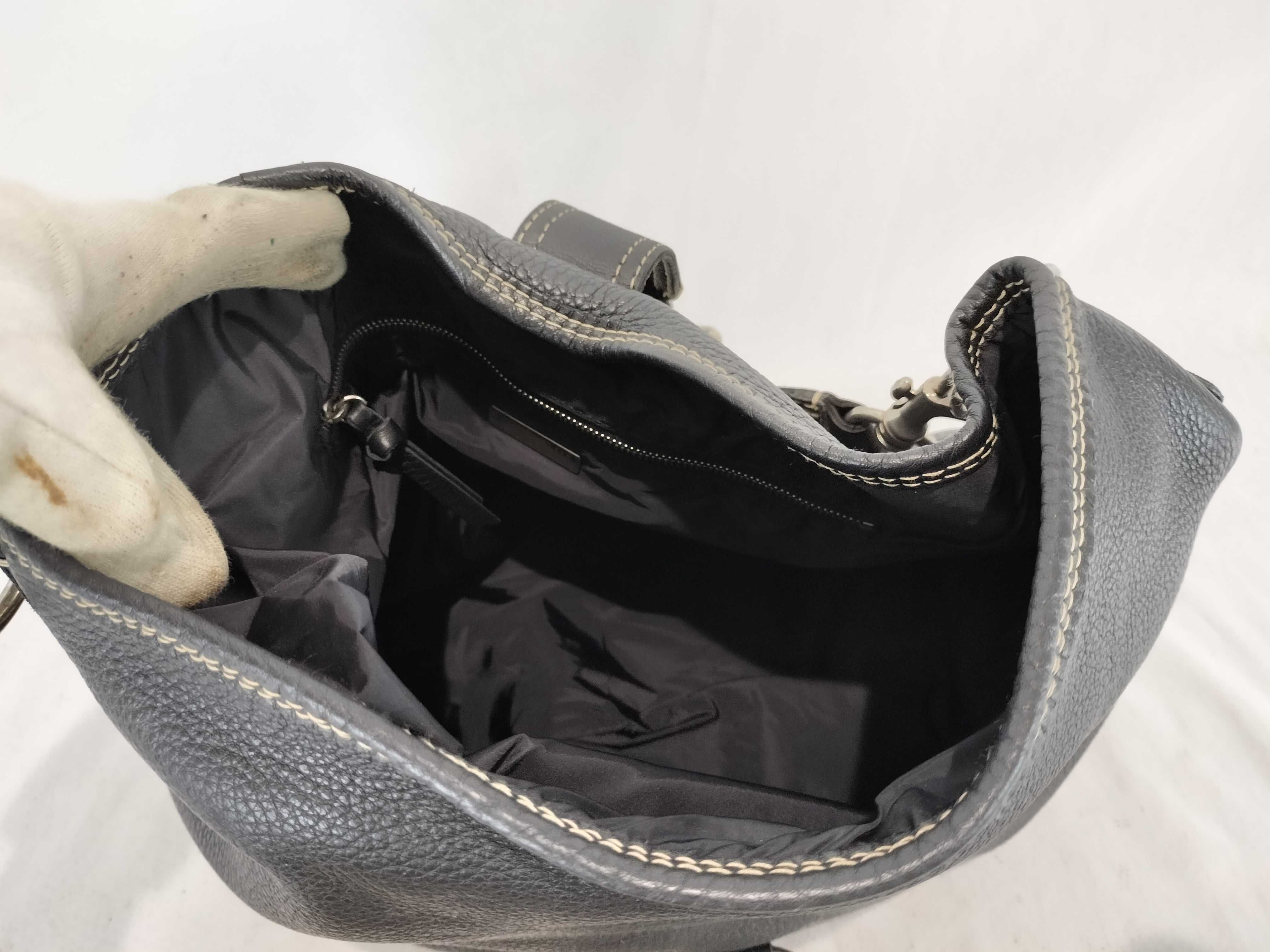 Leather One-Shoulder Bag Handbag — view 8
