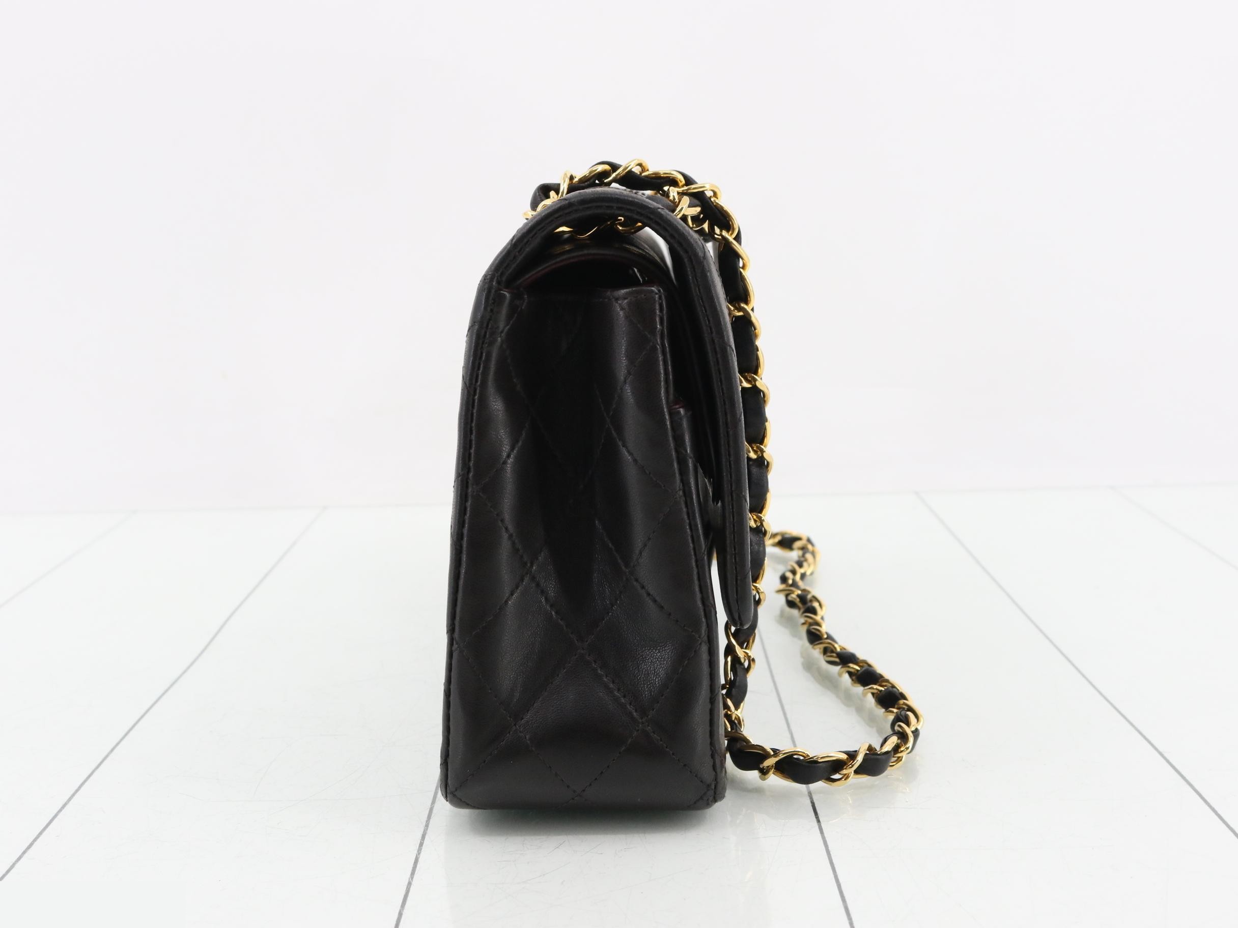 Matelassé 25 Double Flap Double Chain Shoulder Bag — view 4