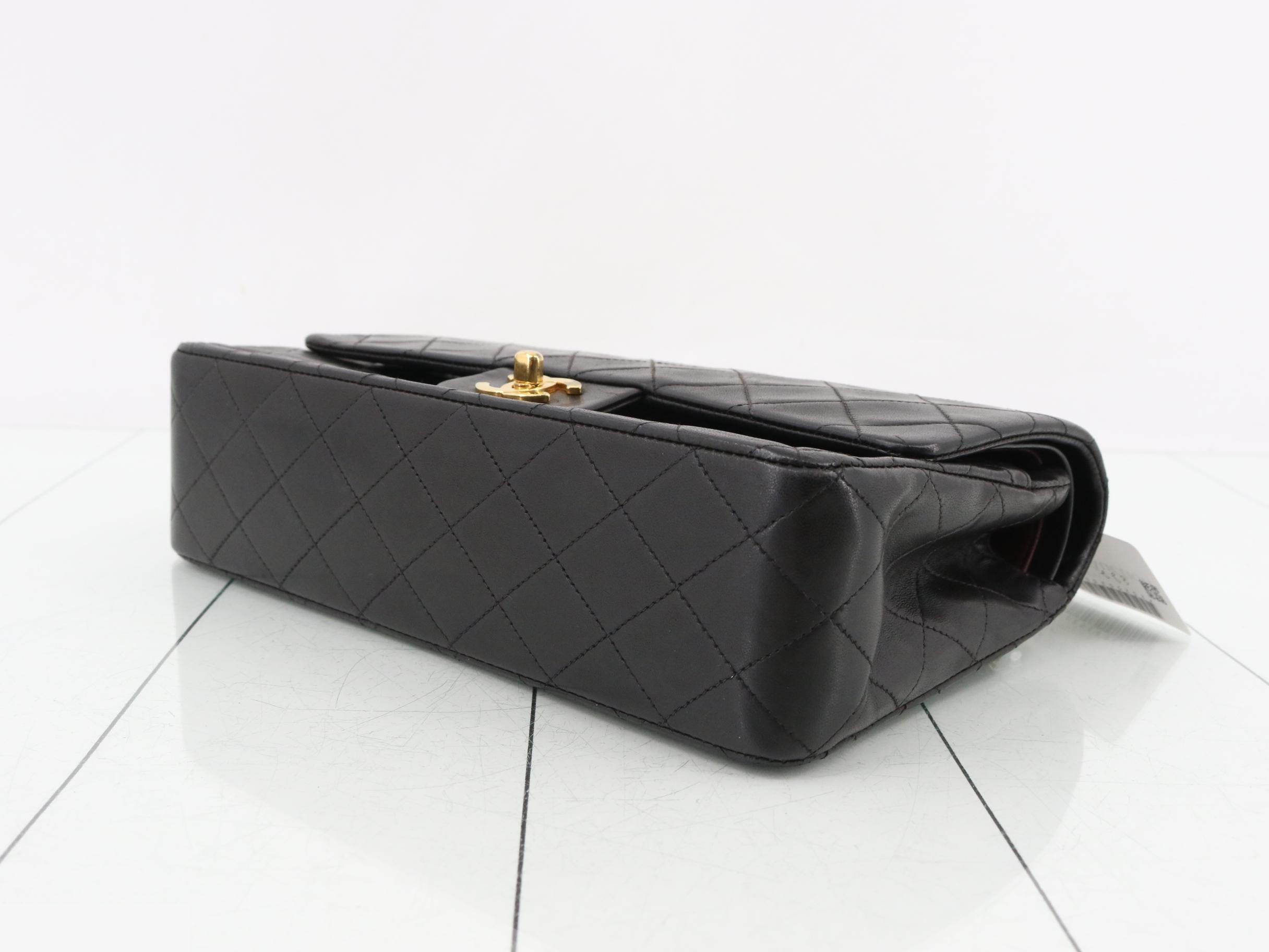 Matelassé 25 Double Flap Double Chain Shoulder Bag — view 6