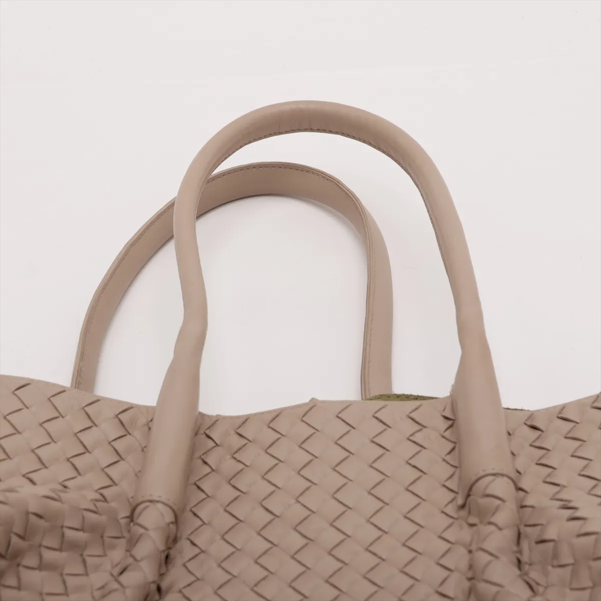 Intrecciato Large Pinacoteca Leather Tote Bag, Beige — view 6