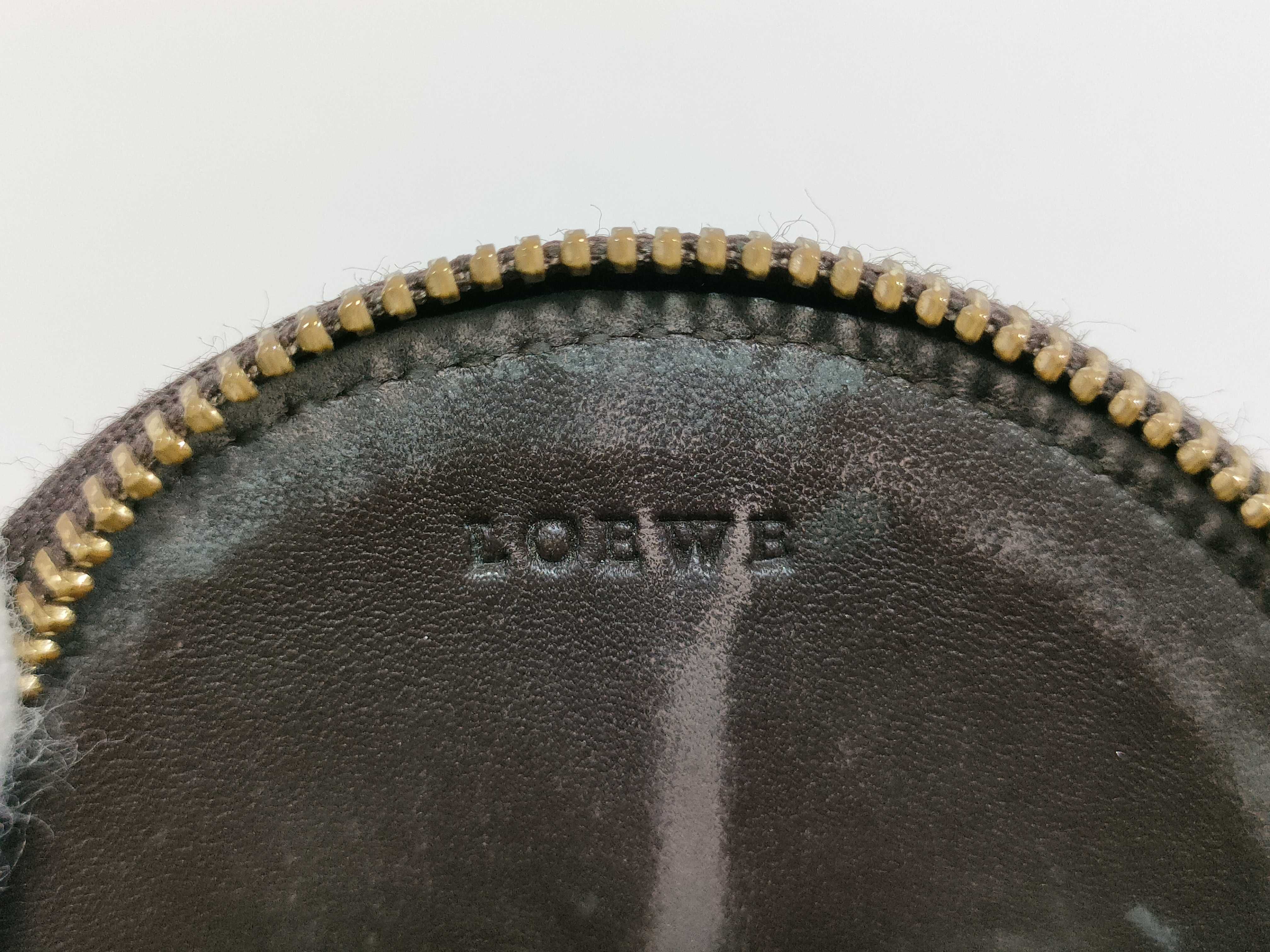 coin case Anagram coin case — view 9