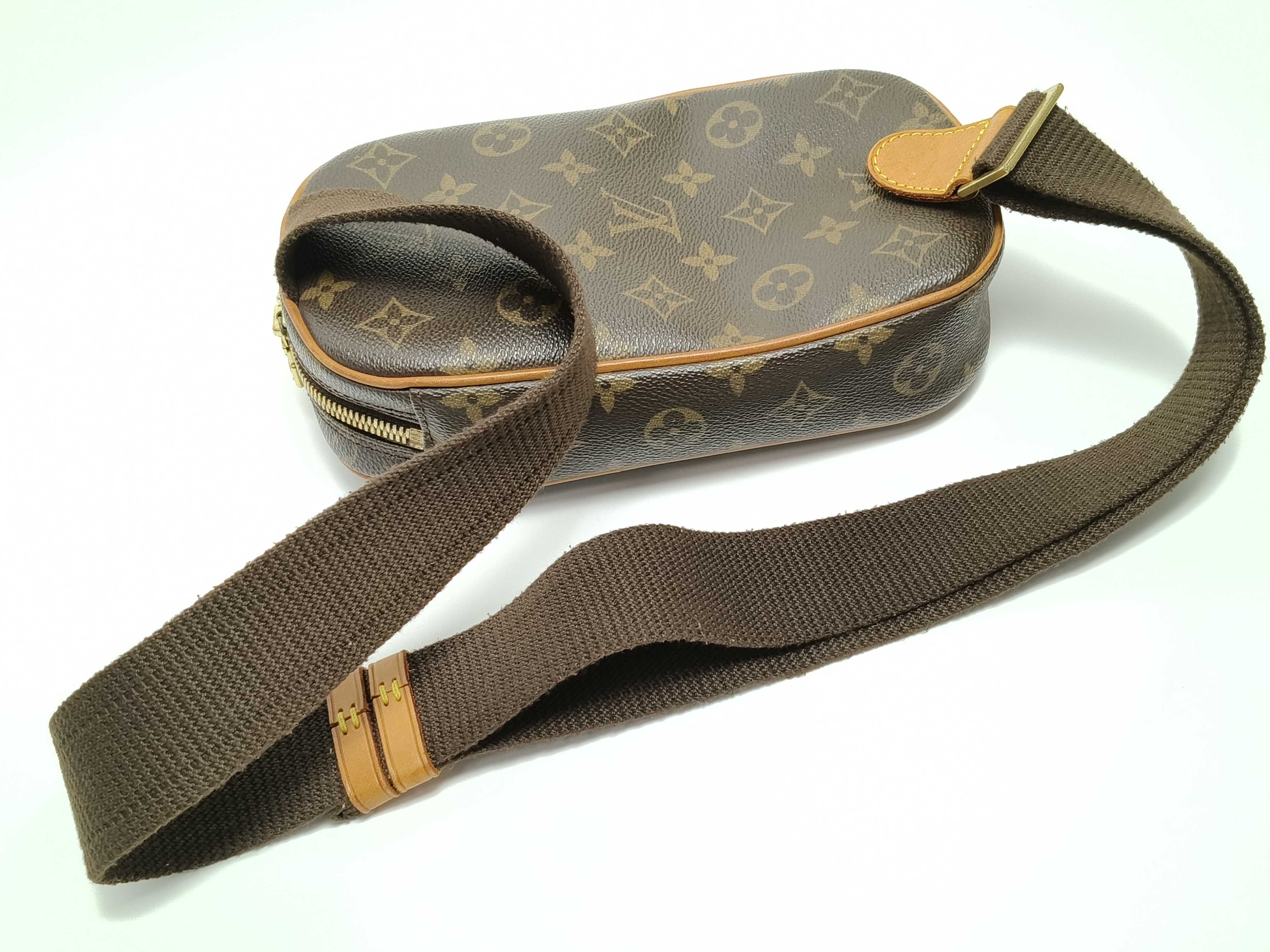 Monogram Pochette Gange M51870 CA1011 Shoulder Bag — view 4
