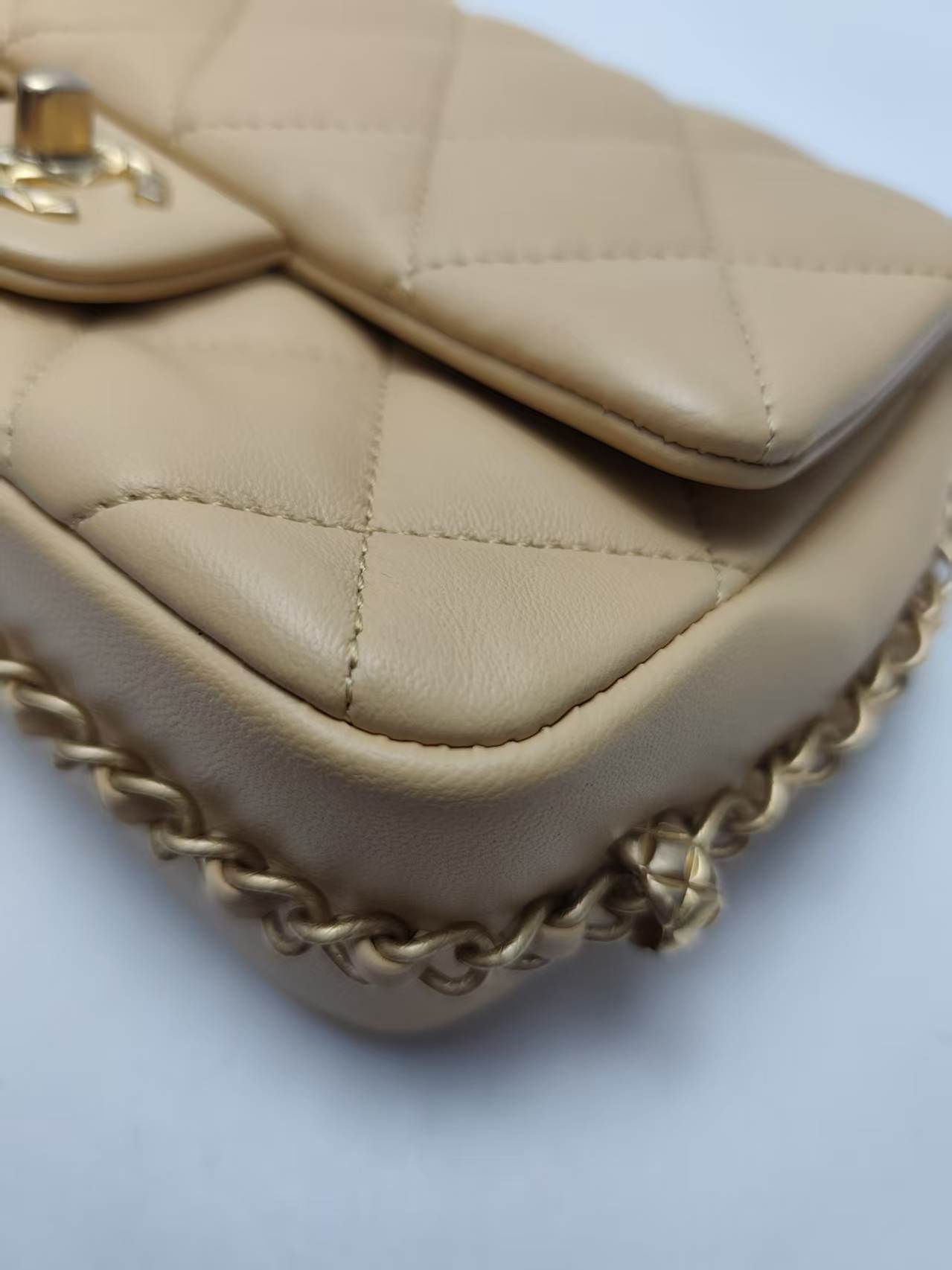 【*Shipped from: China*】CHANEL Classic Flap Lambskin Shoulder Bag with IC Chip — view 5