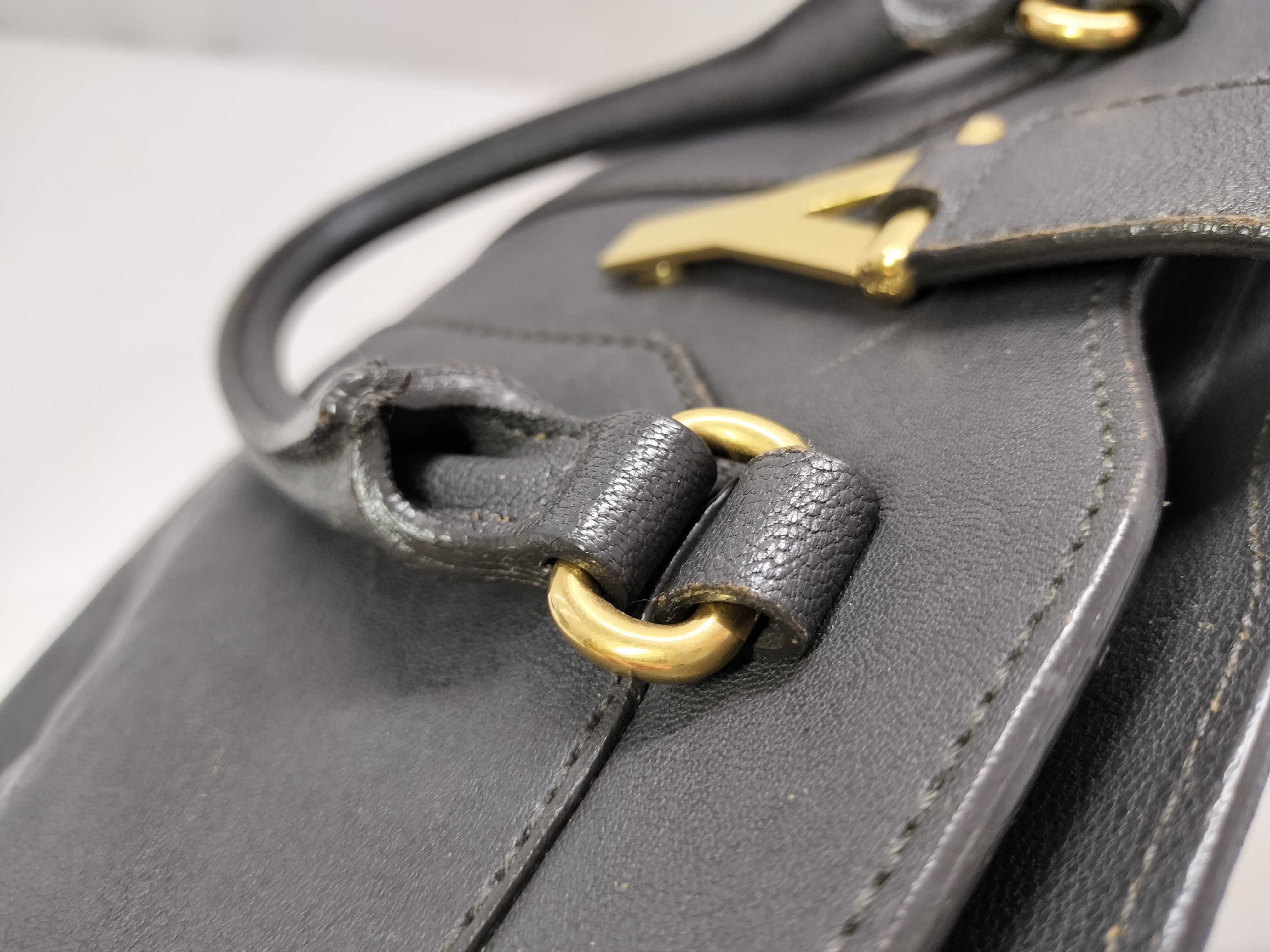 Cabas Chic Leather 2-Way Handbag, Gray, 297957 — view 5