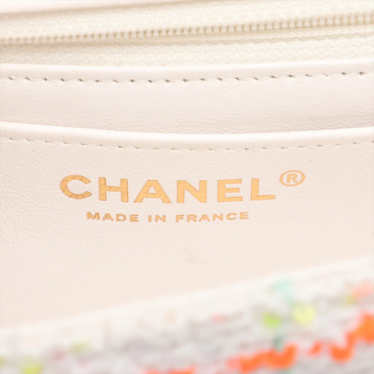 Mini Matelassé 20 Tweed Single Flap Single Chain Bag, White with Gold Hardware, K1XE5605, Random Plate, A69900 — view 10