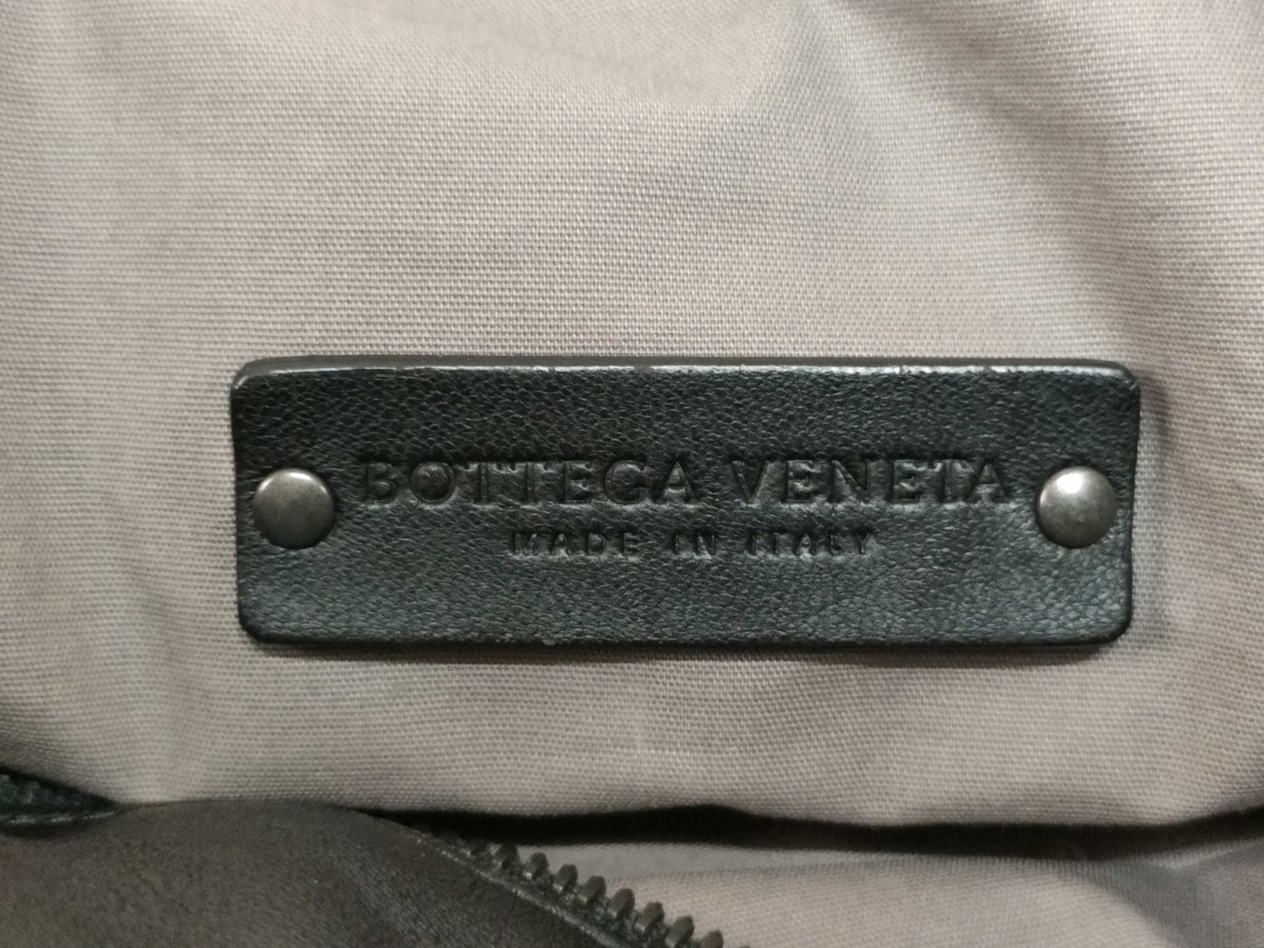 Intrecciato Boston Bag — view 14