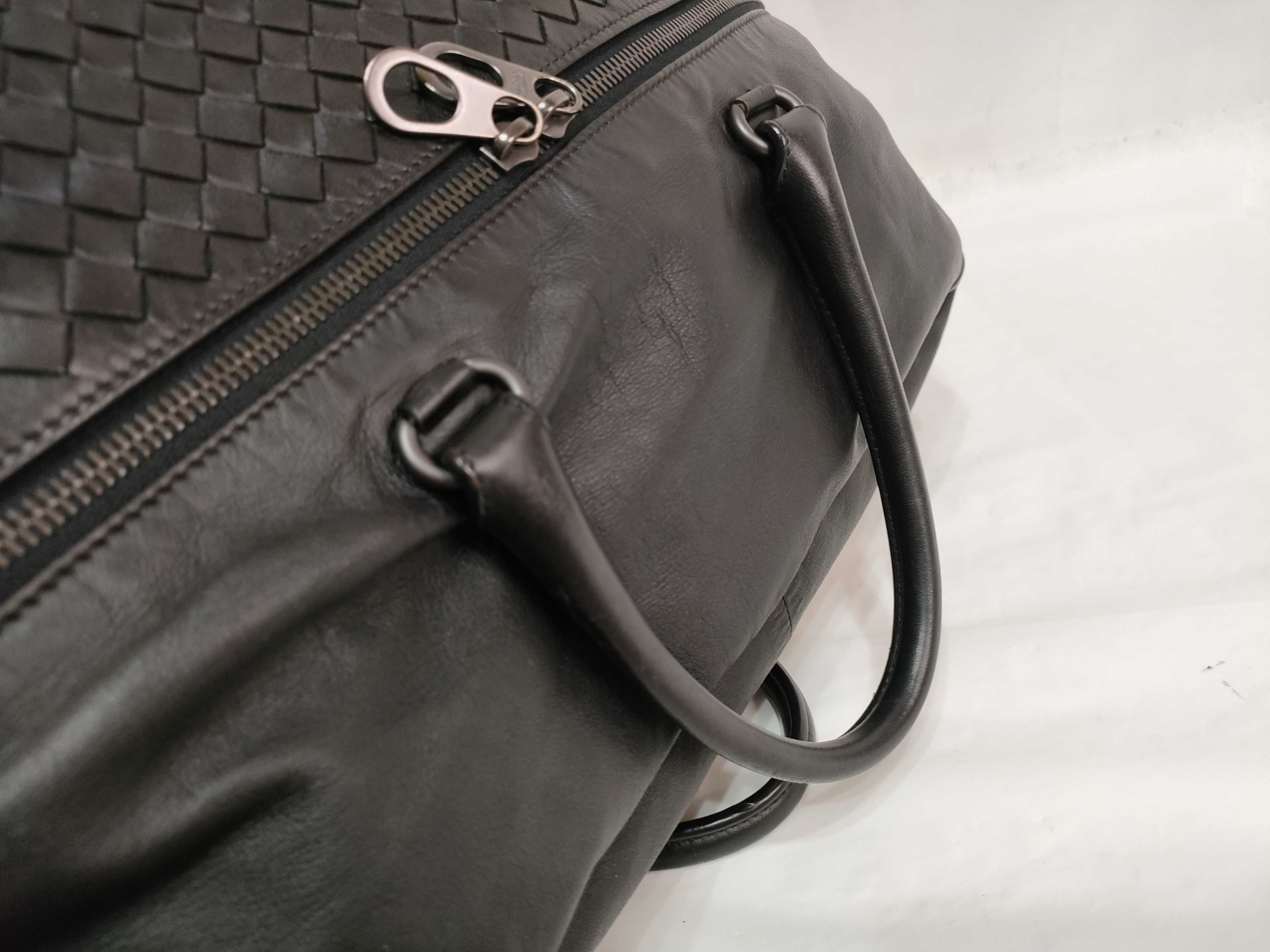 Intrecciato Boston Bag — view 3