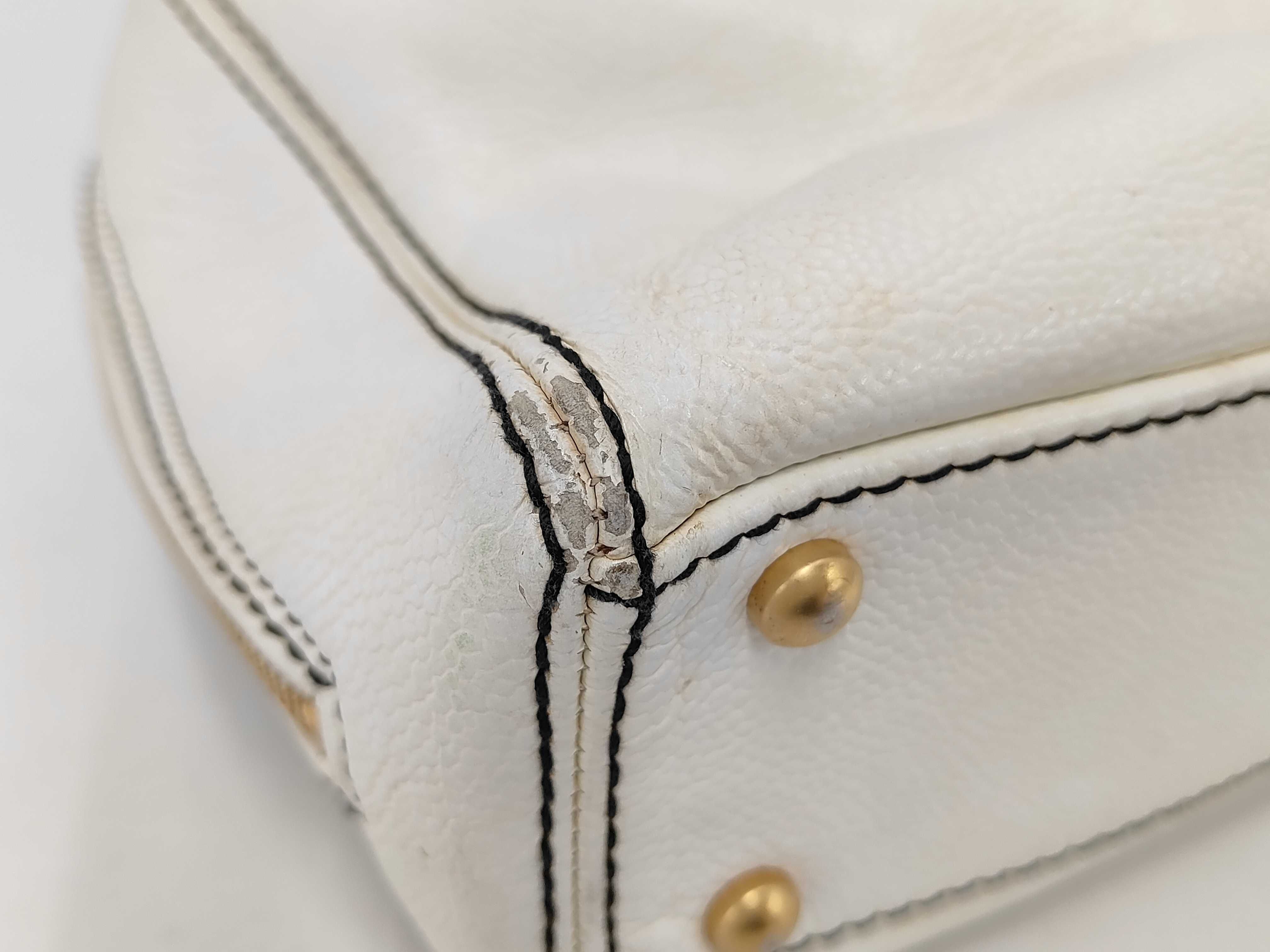 Chain Handbag, Caviar Leather Handbag — view 3