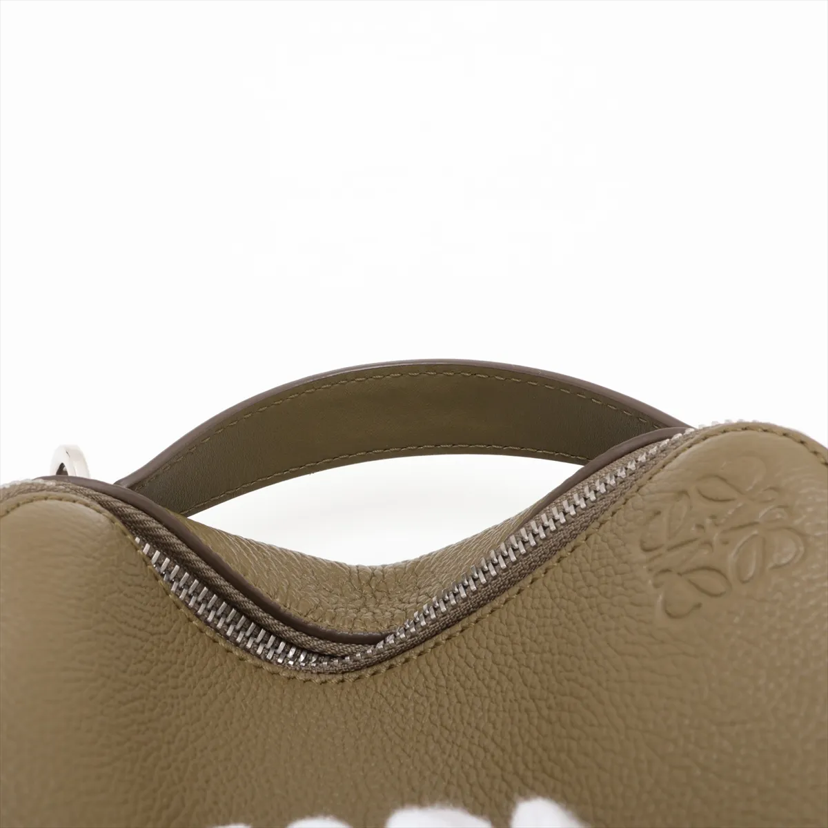 Anagram Camera Crossbody Bag Mini Leather Shoulder Bag Khaki — view 6