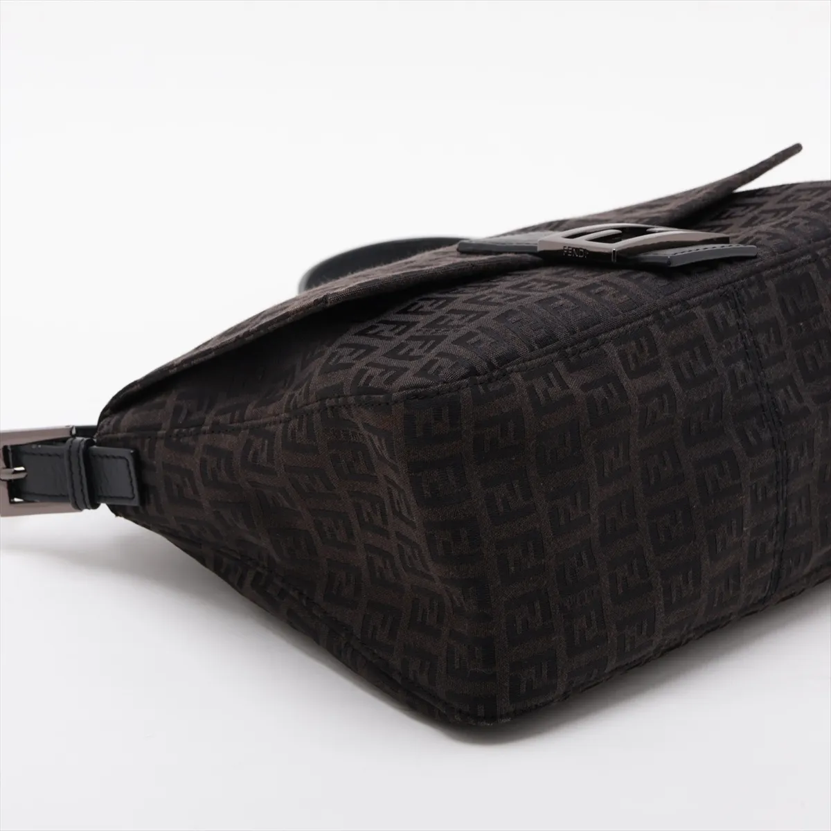 Zucchino Mamma Bucket Canvas x Leather Shoulder Bag, Black 8BR001 — view 4