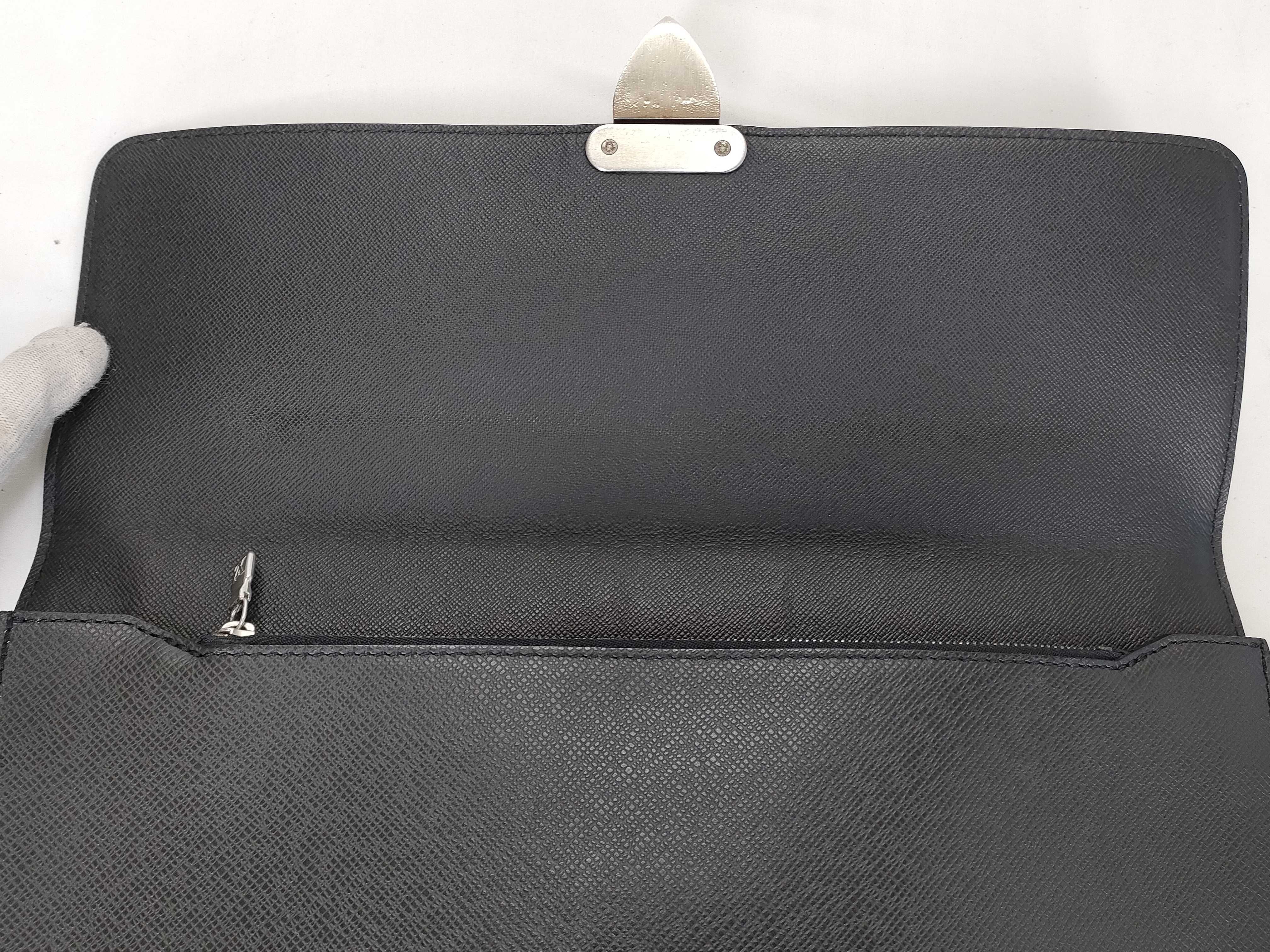 Taiga Minute M31062 Clutch Bag — view 5