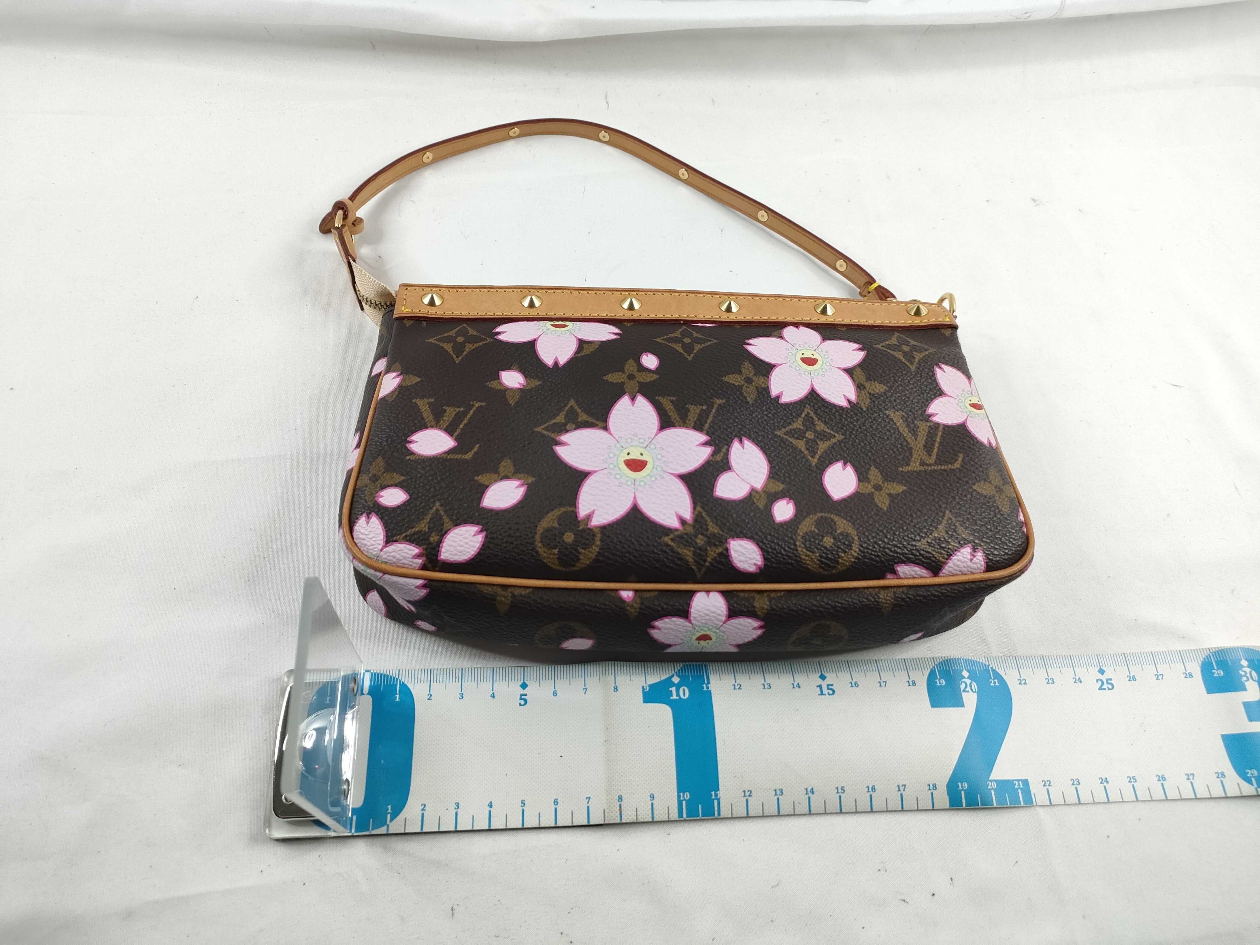 Monogram Cherry Blossom Accessoires M92006 Handbag — view 2