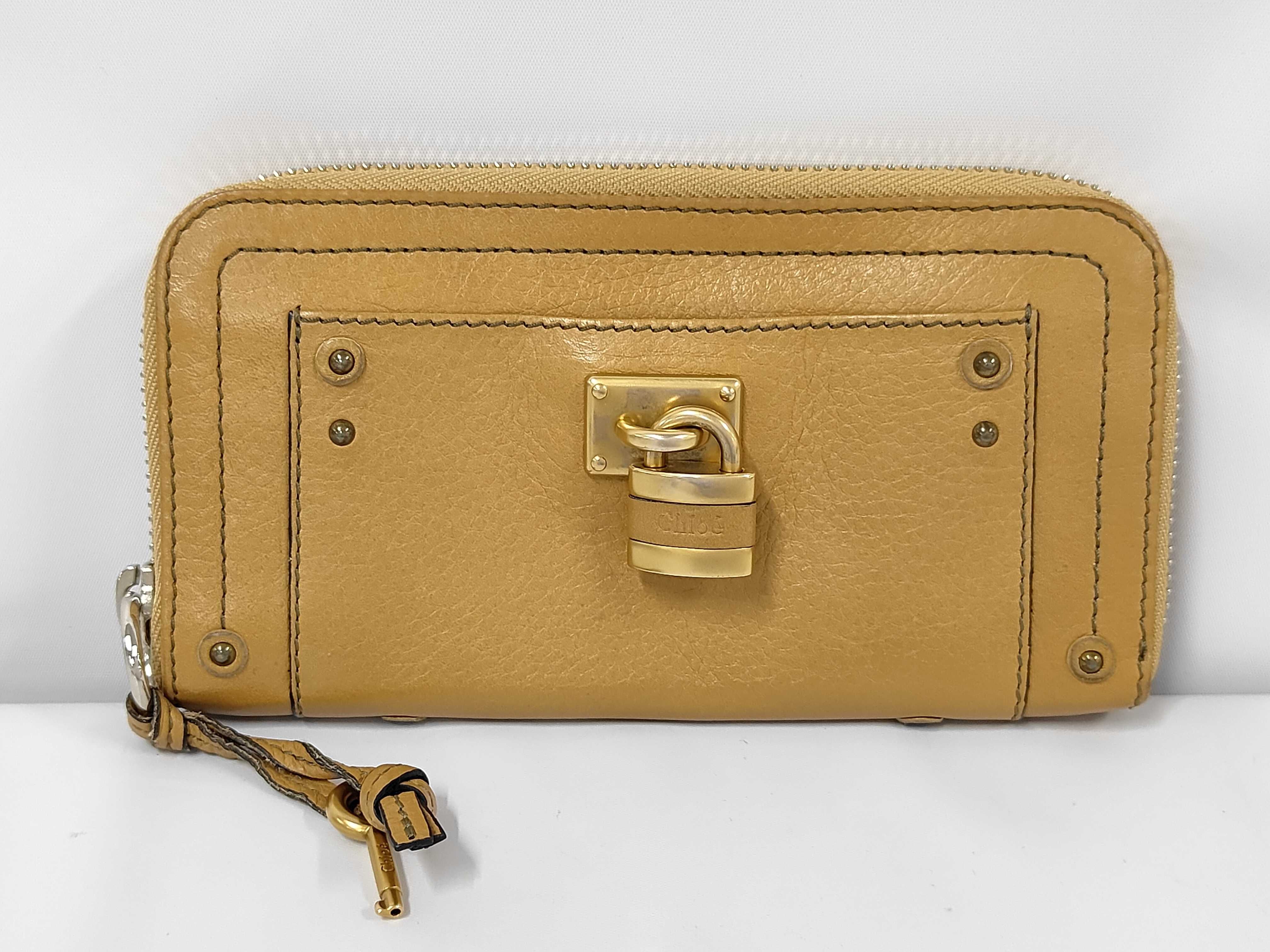 Chloé / Long Wallet / Leather Wallet